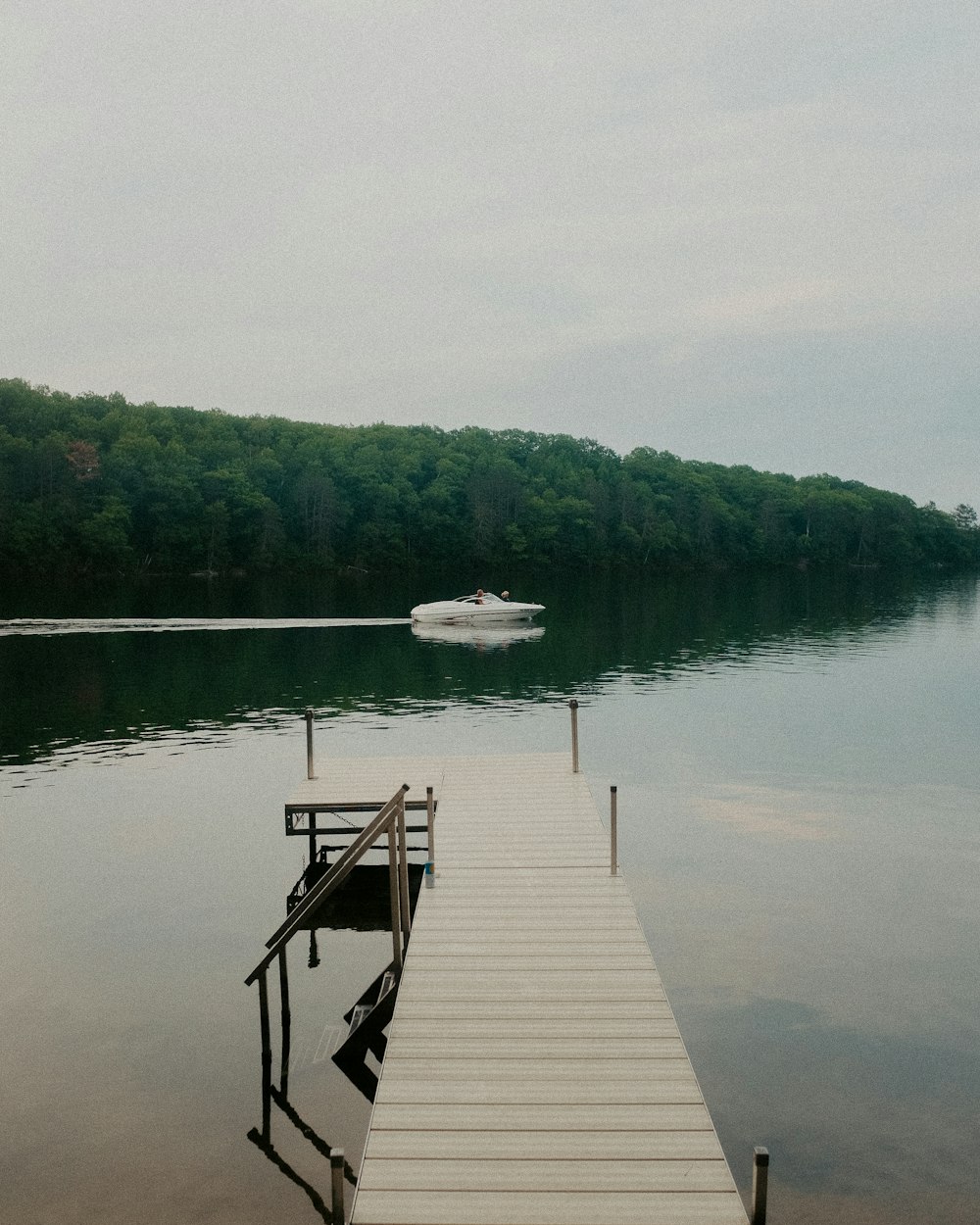 a boat that is sitting in the water