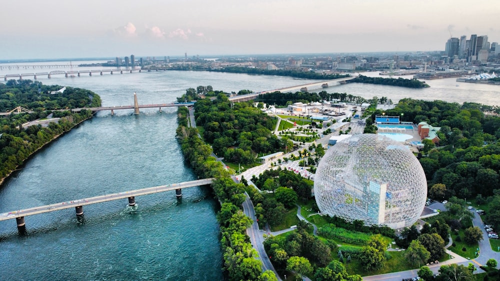 a bird's eye view of a city and a river