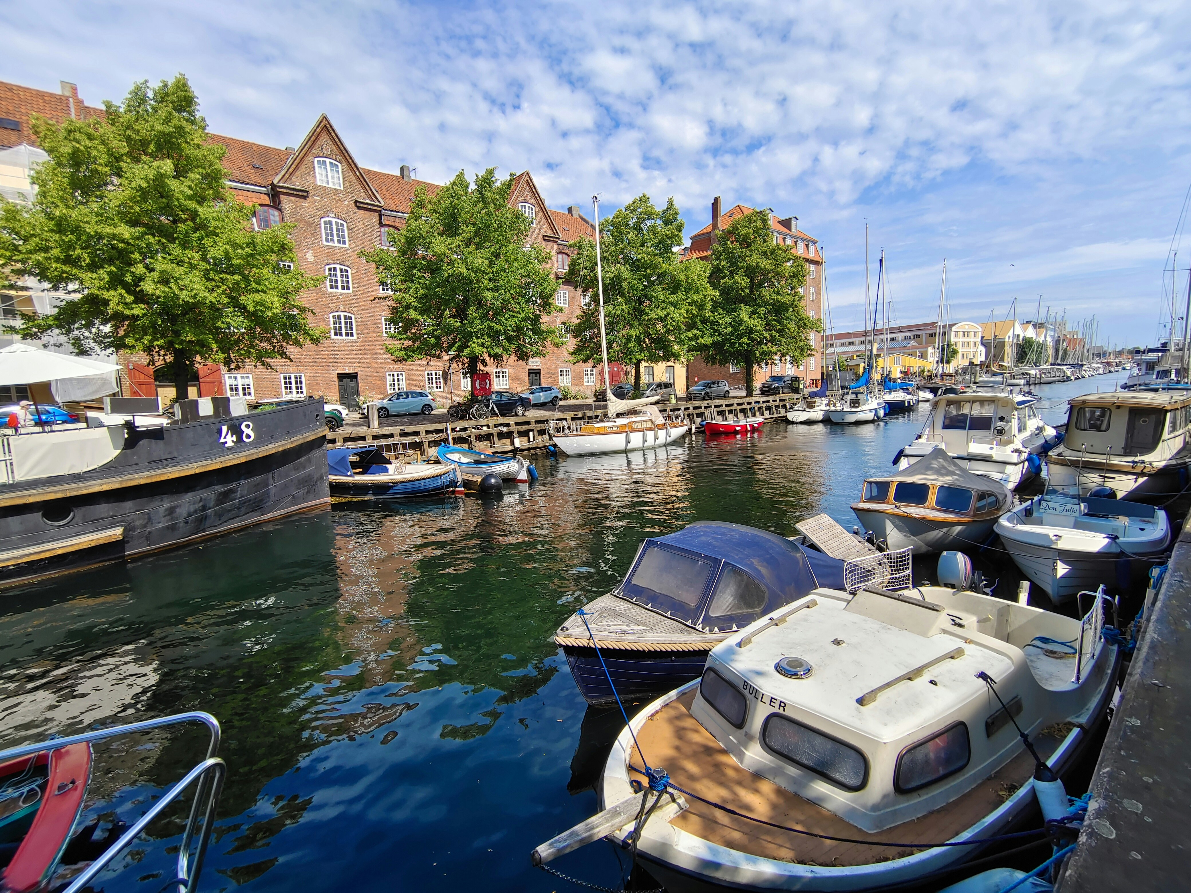 Photo by joshimilestoner