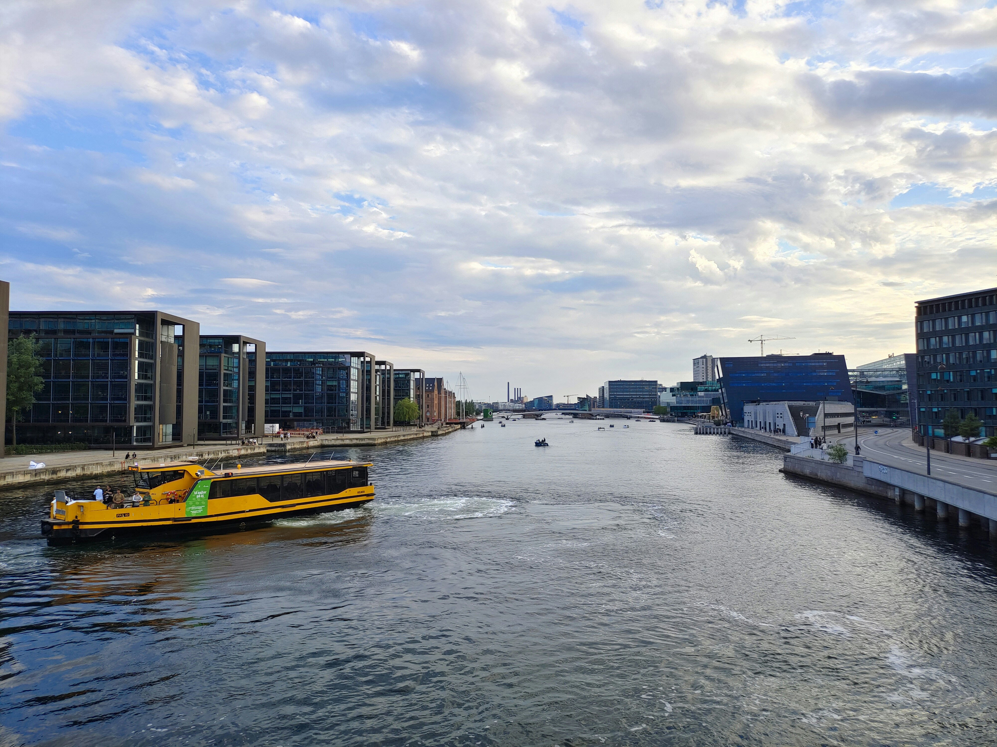 Photo by joshimilestoner