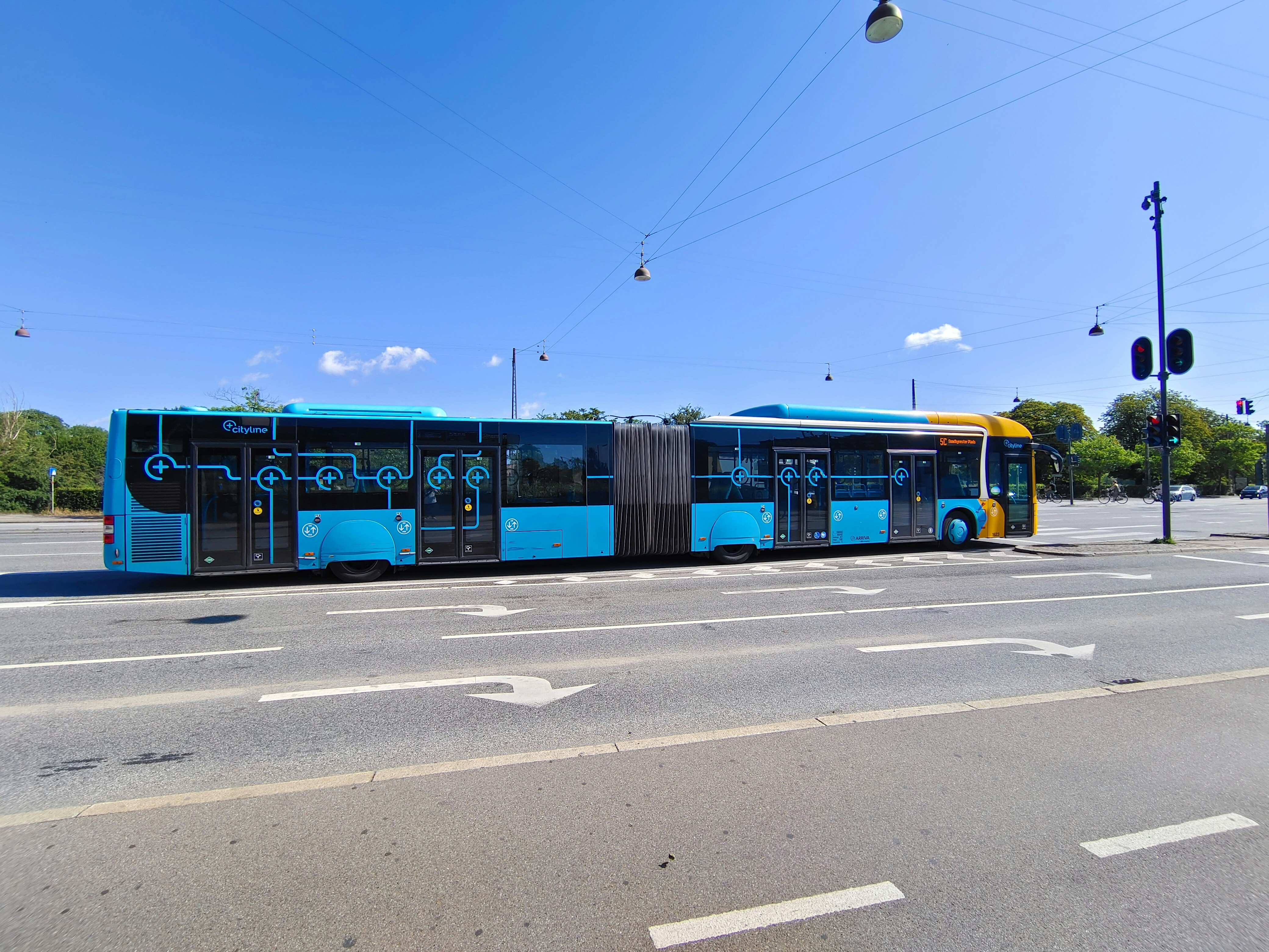 Photo by joshimilestoner