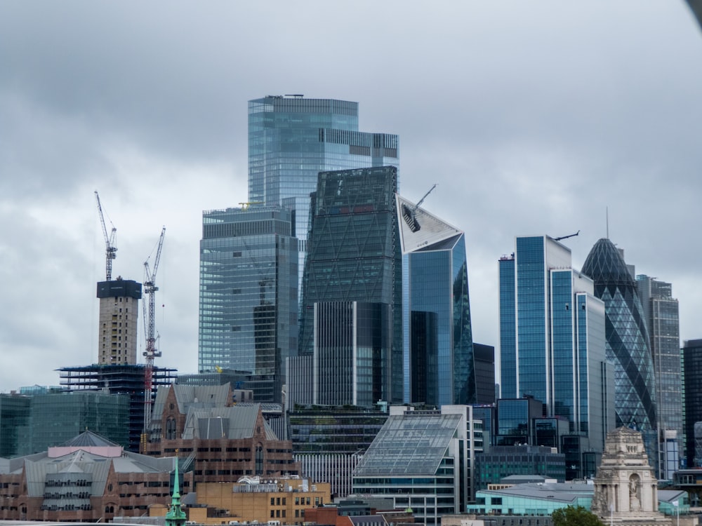 a view of the city of london from across the thames