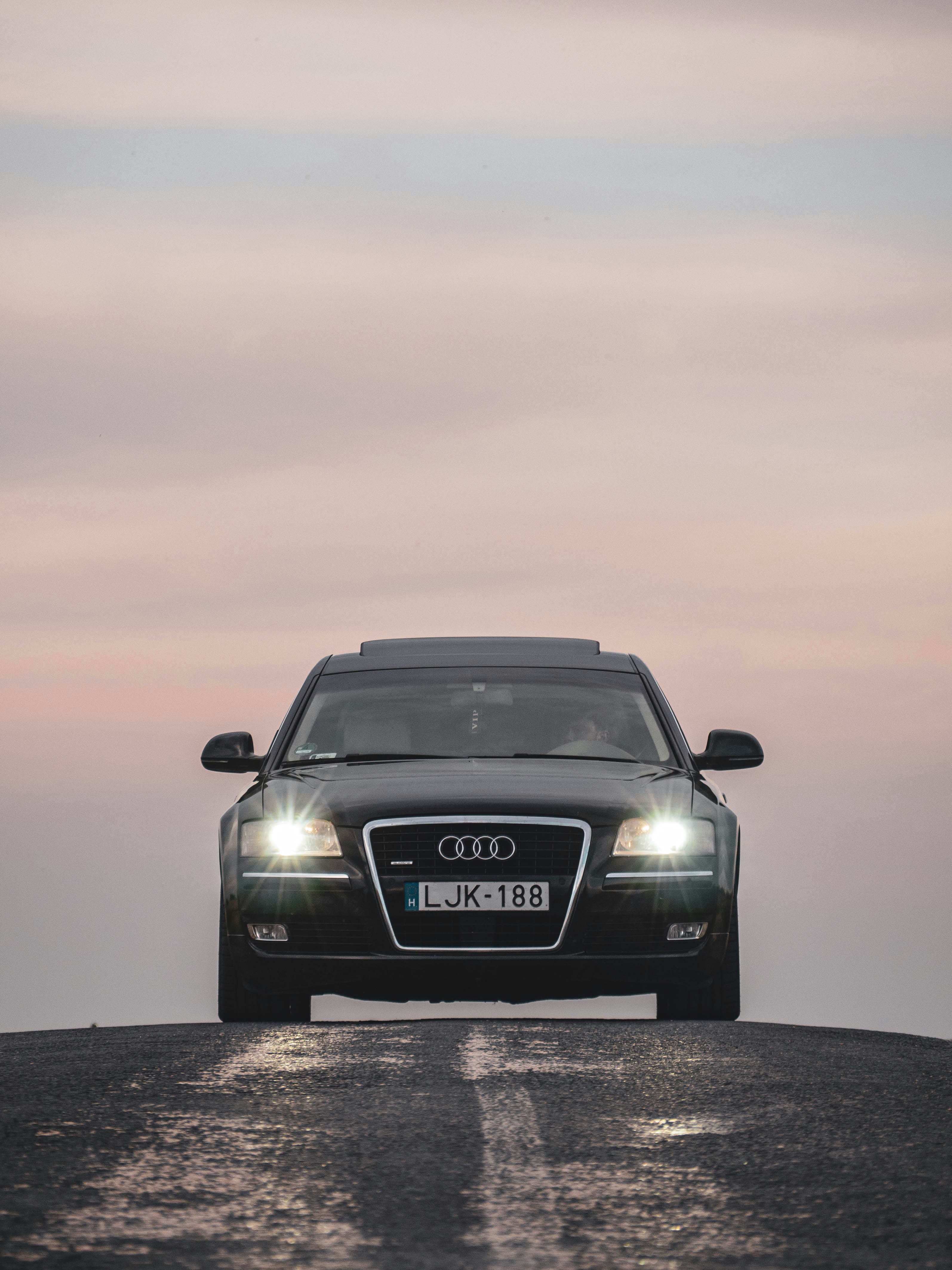 Audi sedán negro foto – Imagen de Coche gratuita en Unsplash, image size:3000x4000