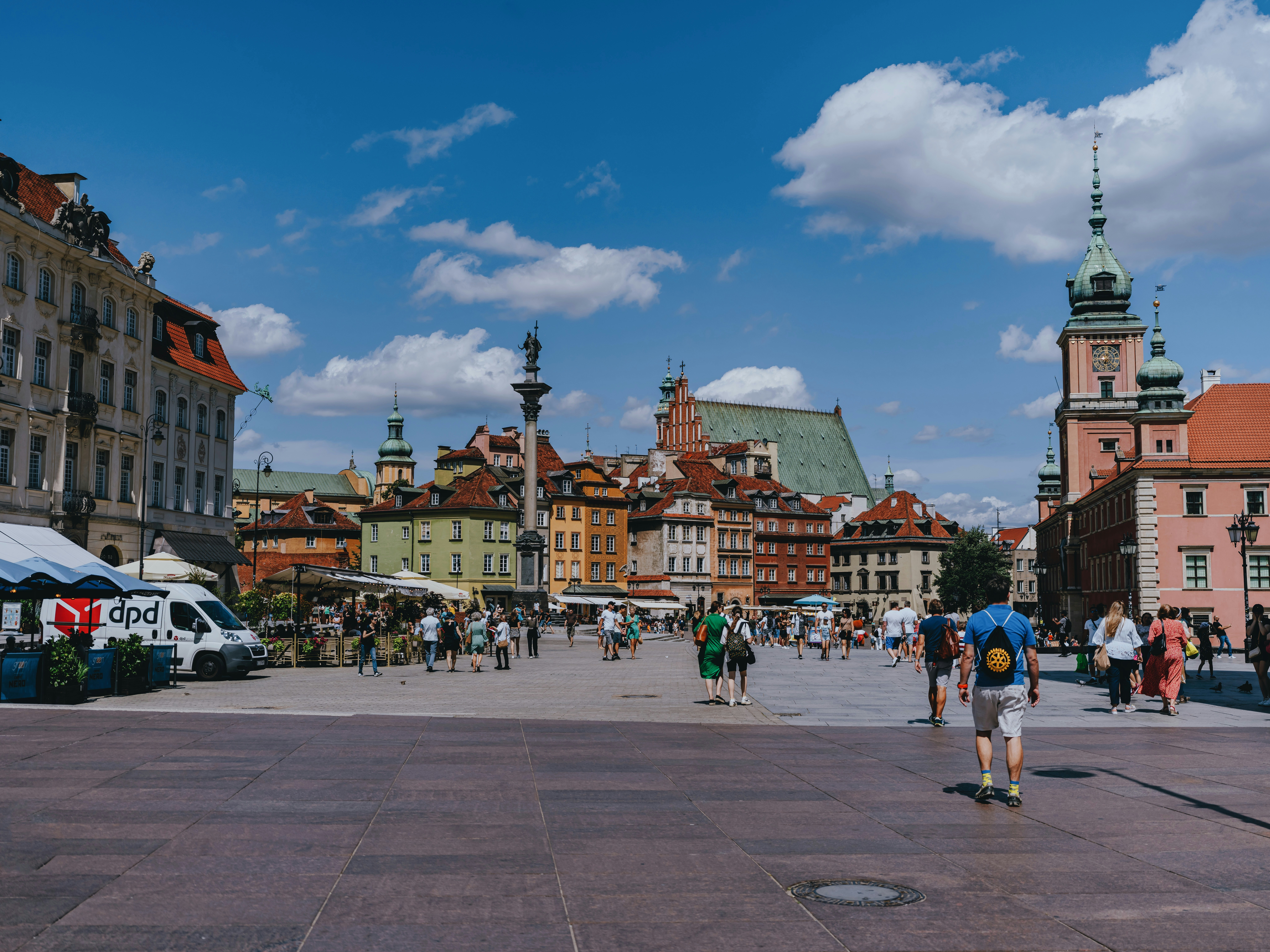 Stay online in the Poland with a prepaid eSIM from eSIMlii. Instant activation, no roaming charges, and reliable coverage.