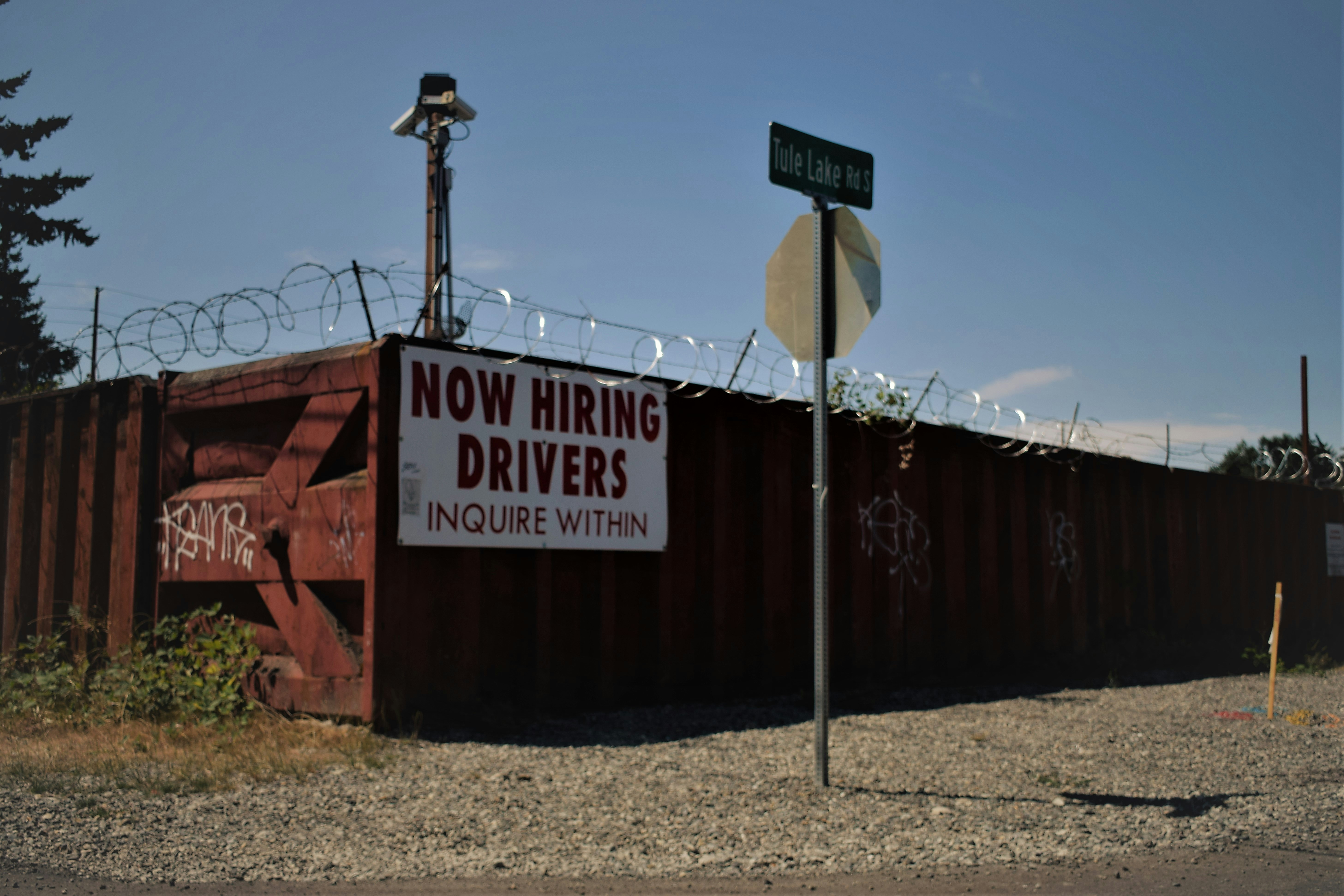 photo-1690337085708-97d09f6eaaa5