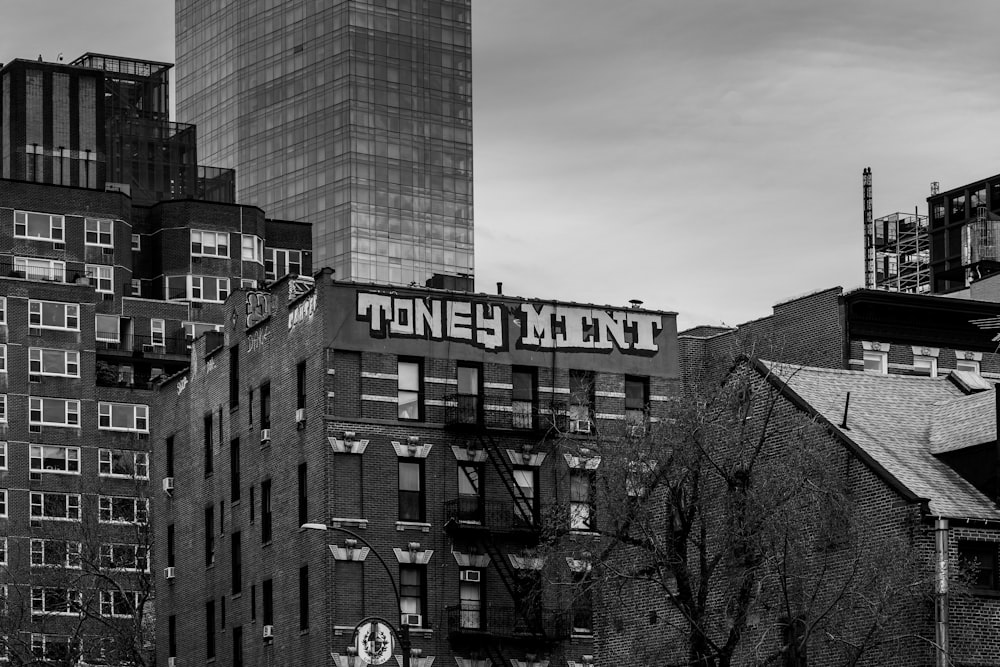 a black and white photo of a tall building