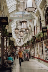 A vibrant shopping arcade in Meerut filled with local shops and cafes.