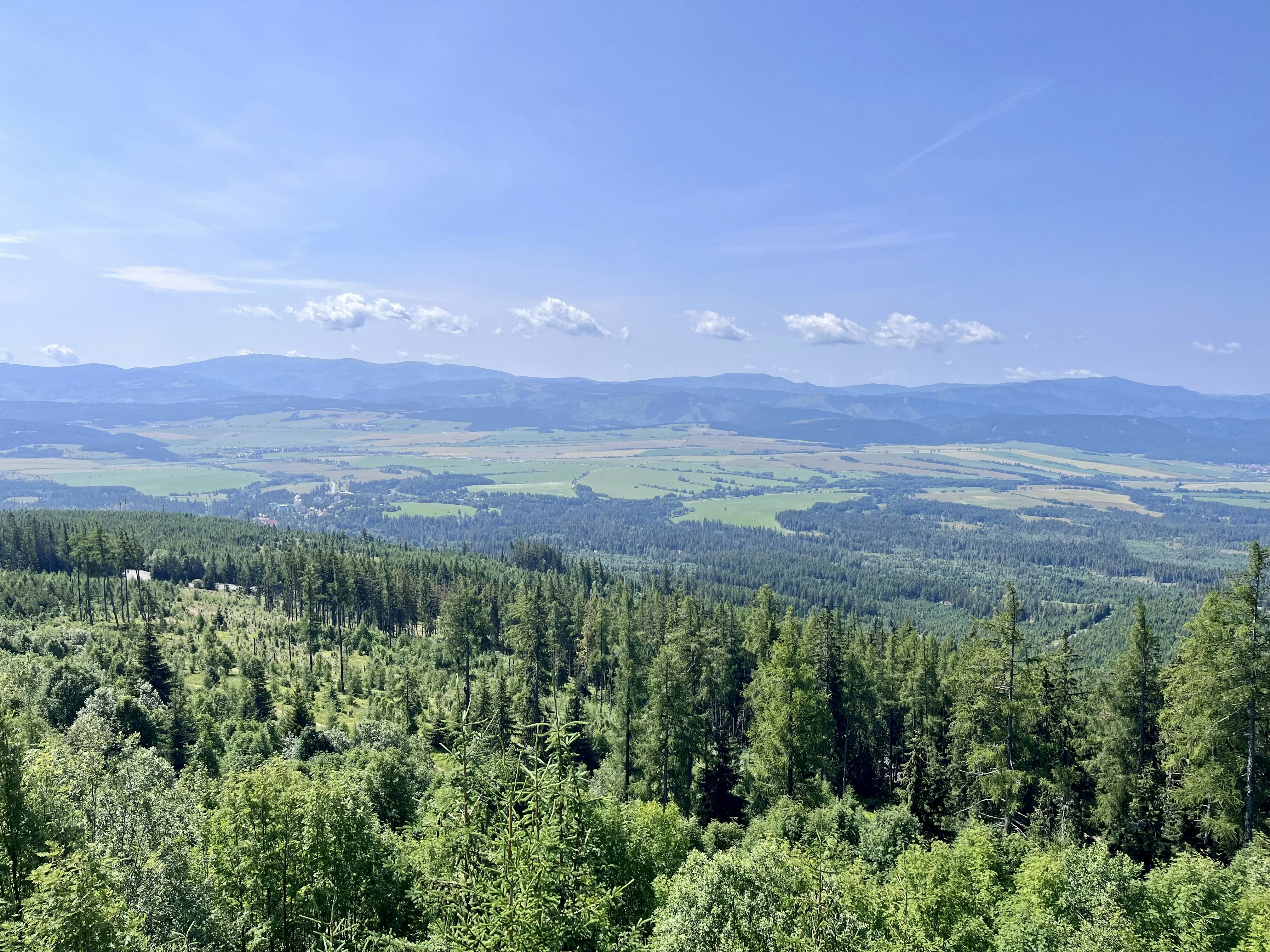 Stay online in the Slovakia with a prepaid eSIM from eSIMlii. Instant activation, no roaming charges, and reliable coverage.