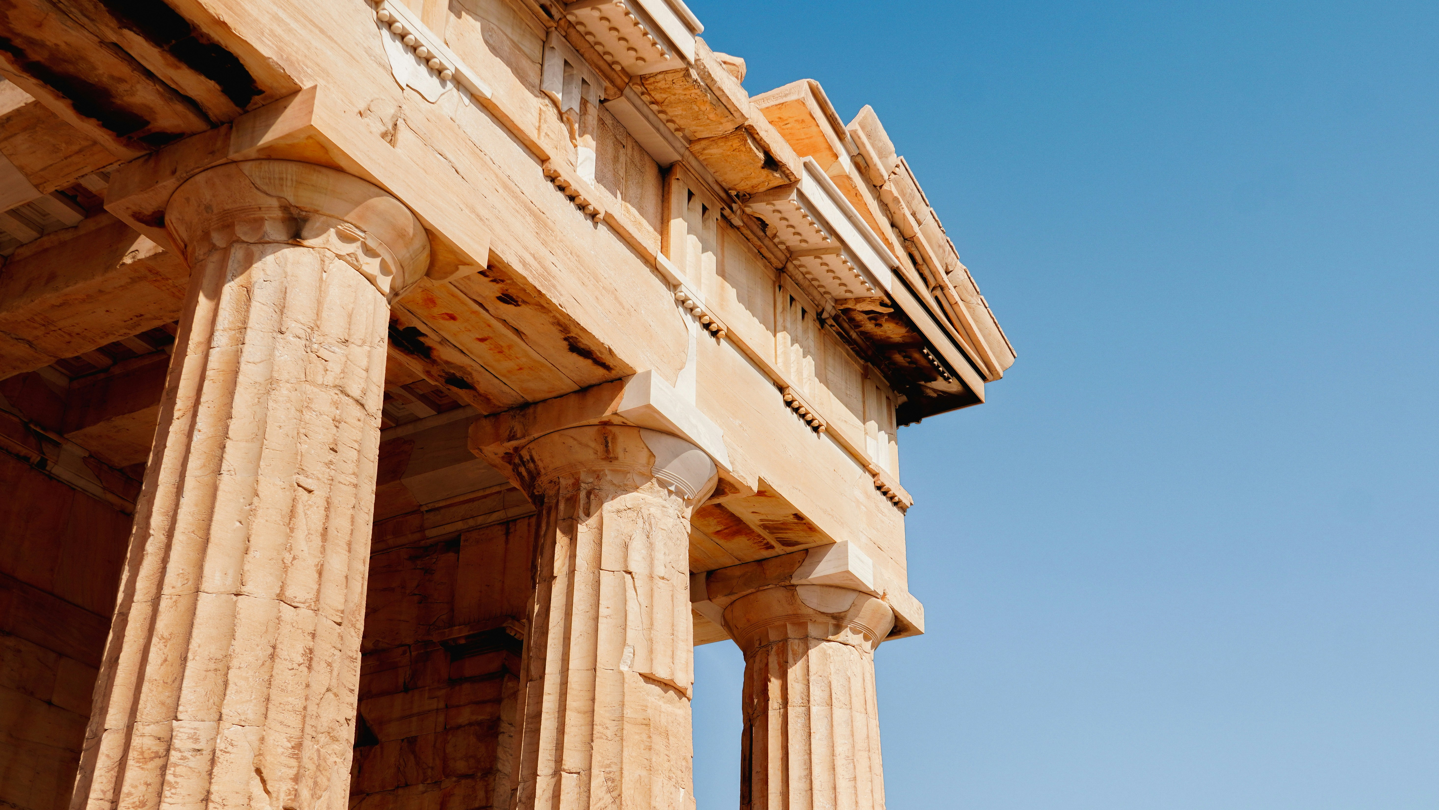 Photo by adrianvalverdem