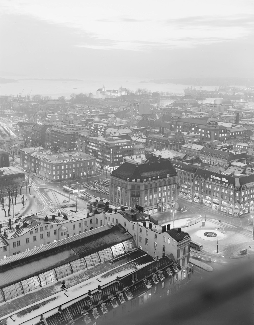 a black and white photo of a train station