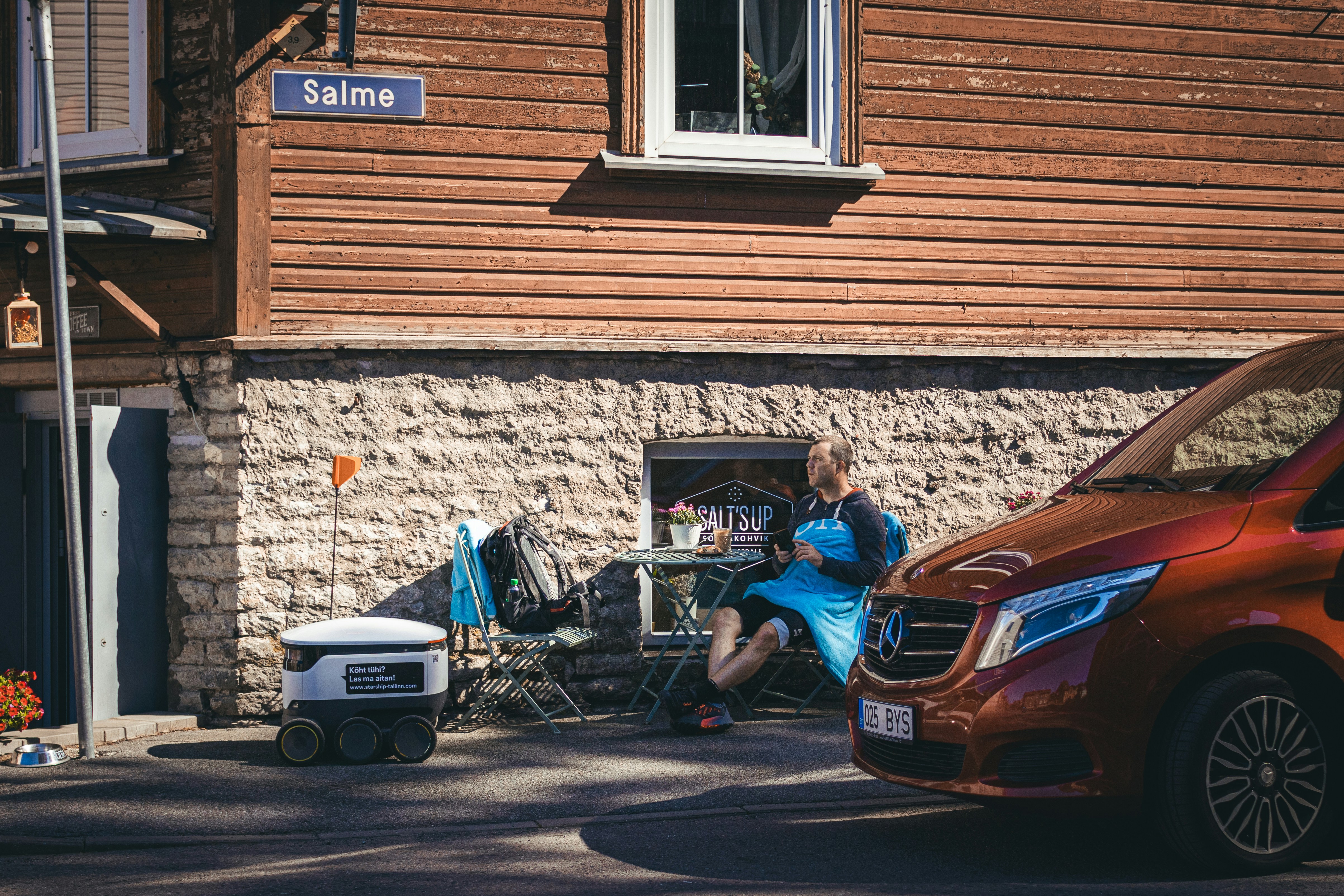 Are Electric Cars Really Affordable in 2025? A Complete Cost Breakdown