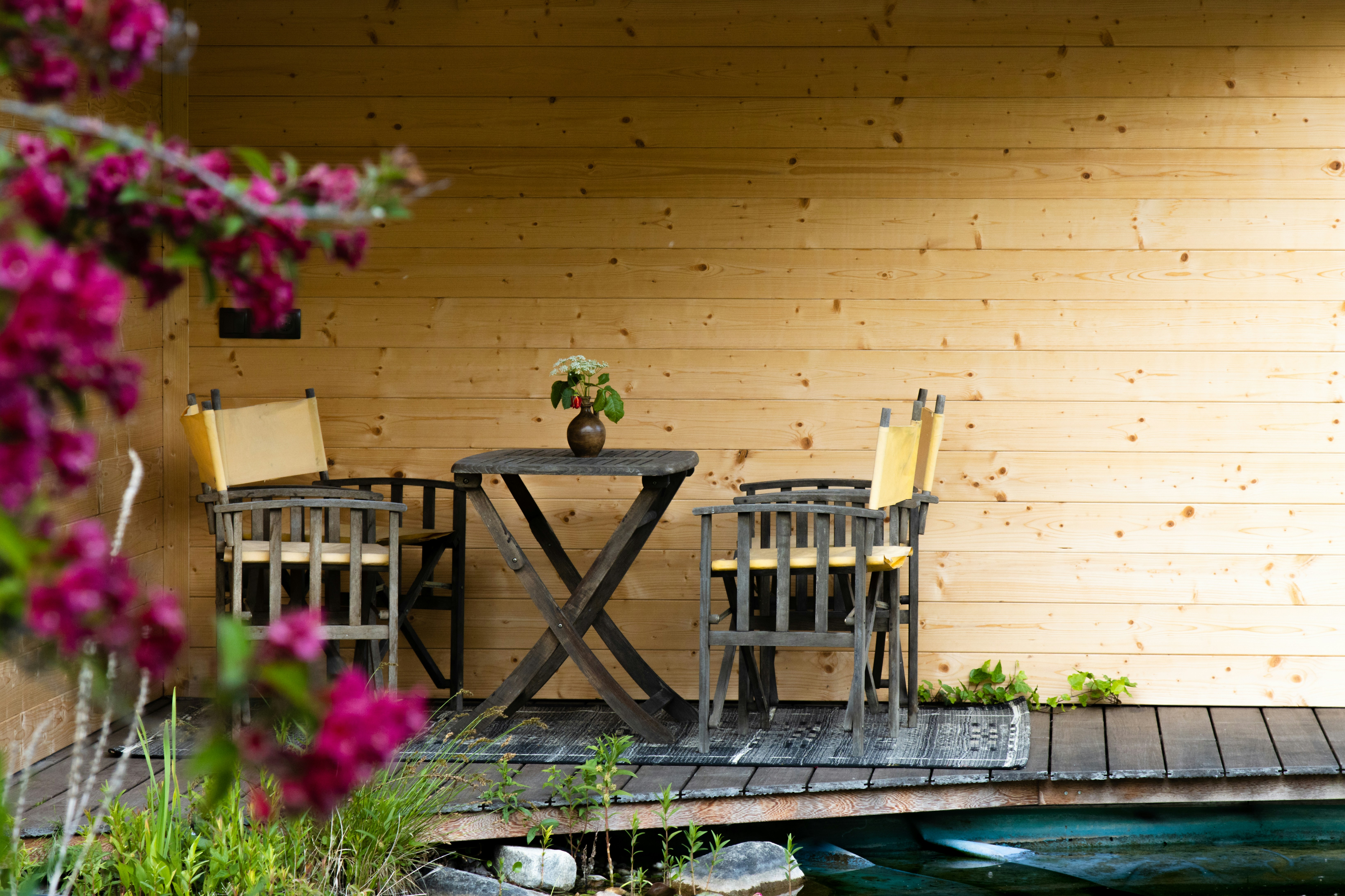 Best Outdoor Furniture Ideas for Small Patios