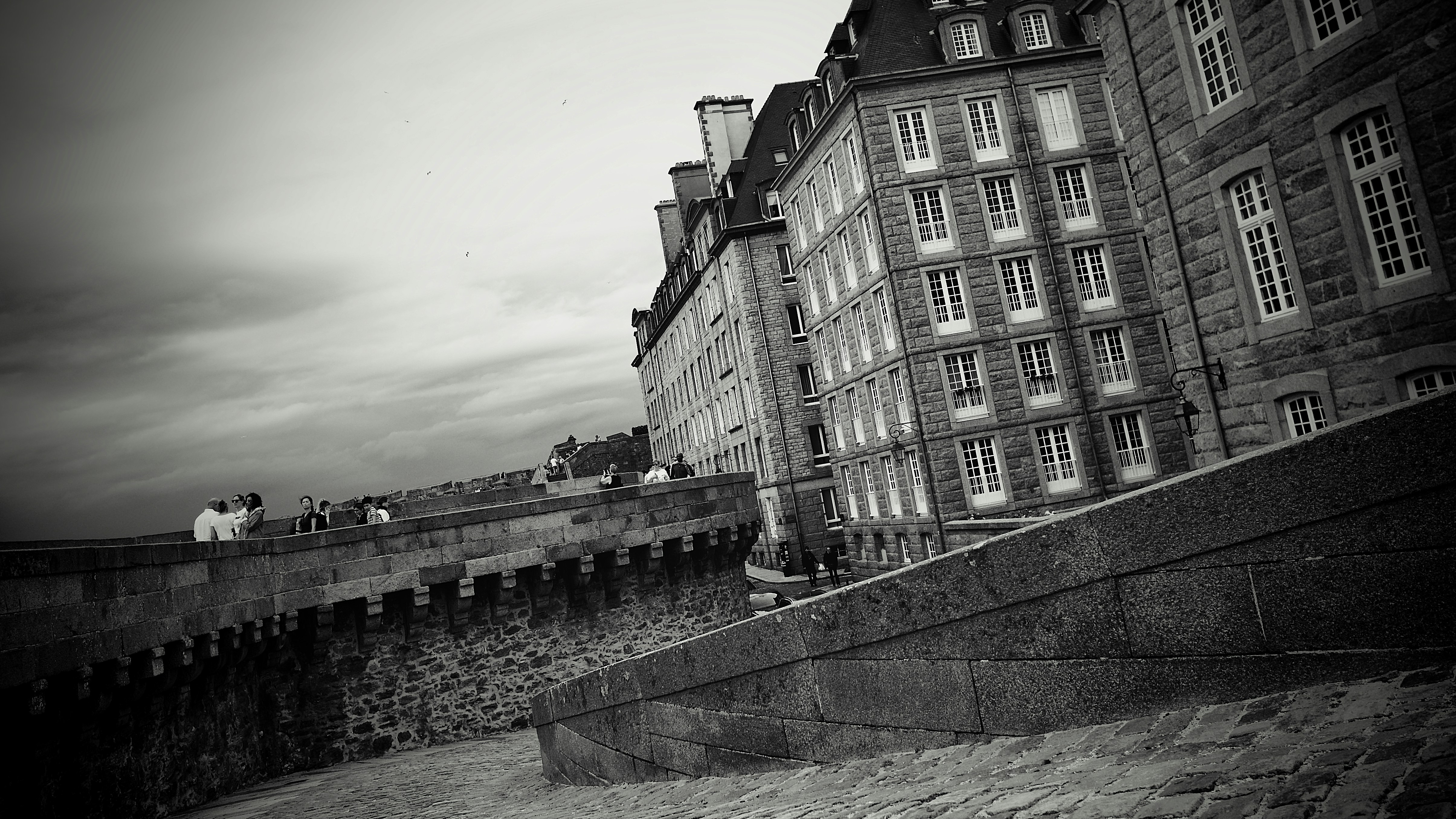 Photo by christiangafenesch