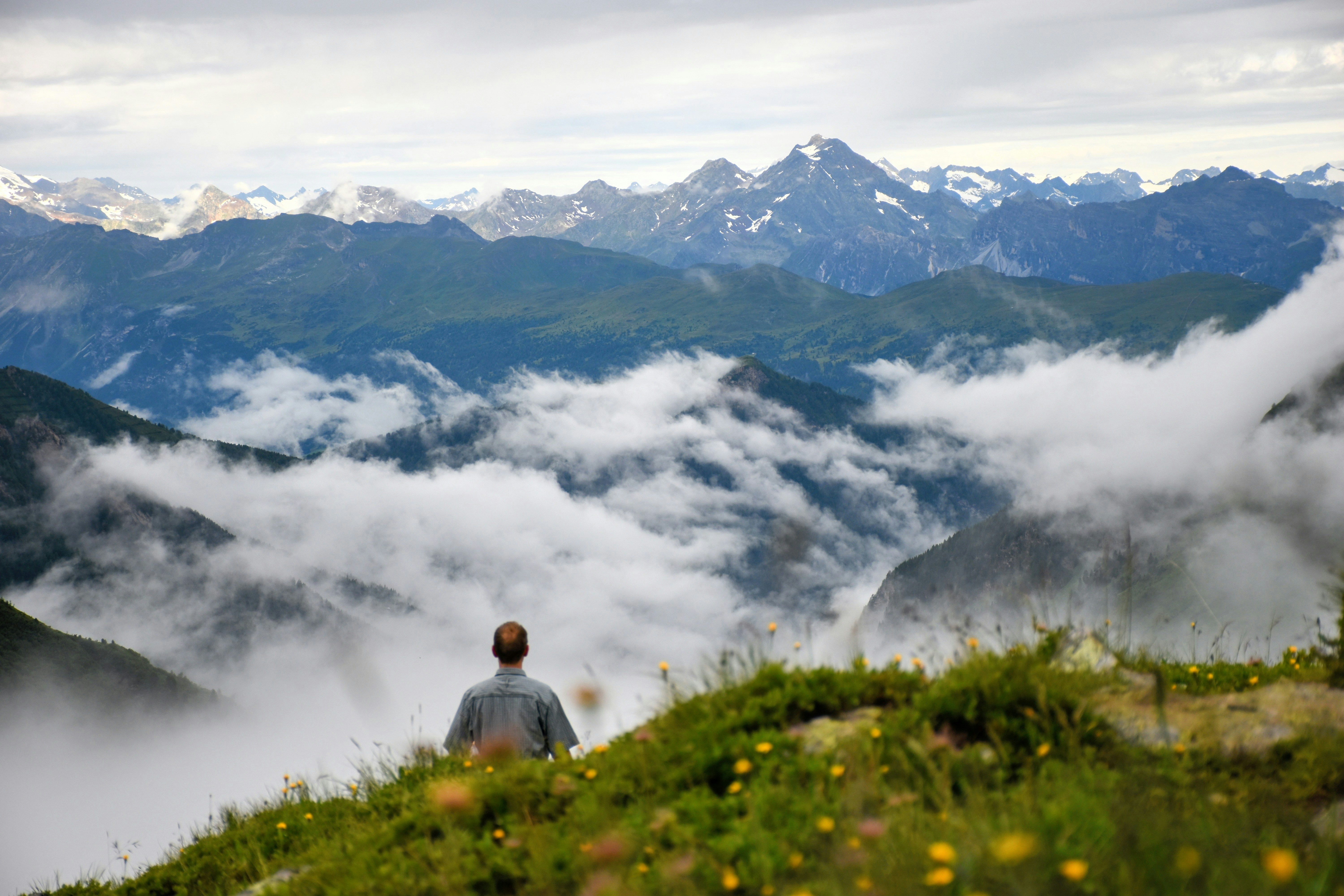 Photo by danieldiemer