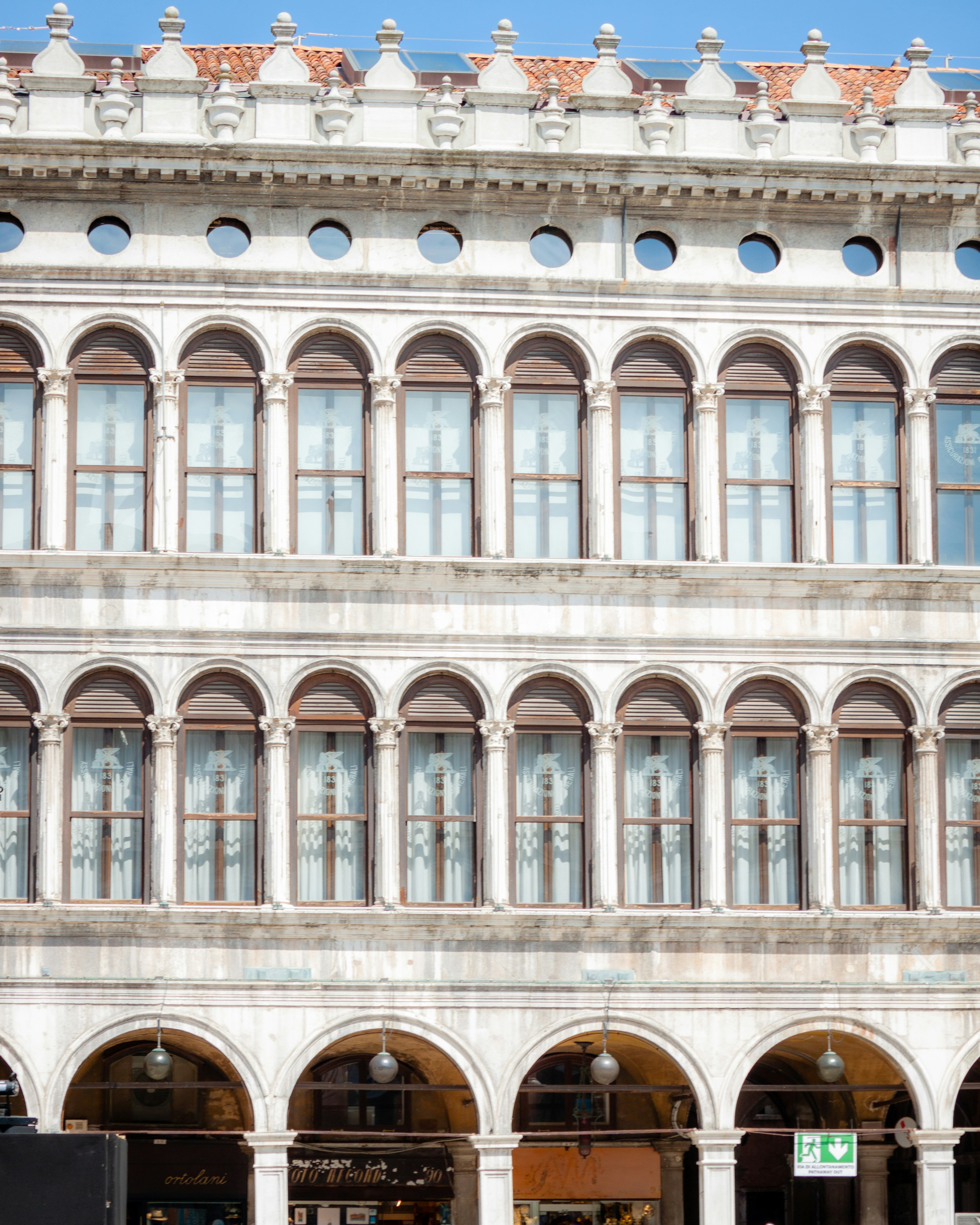 Photo by puskas_dominik