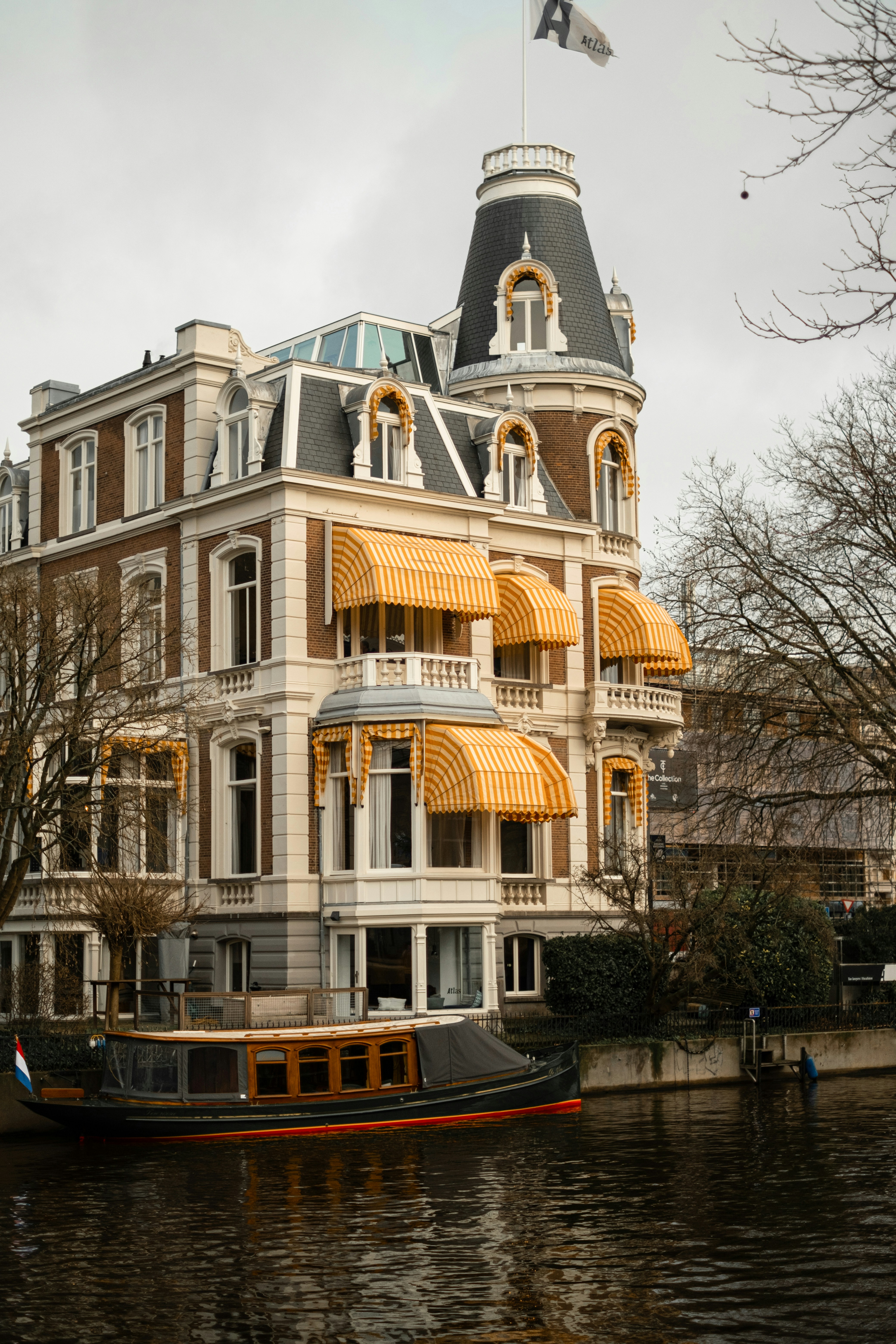 Photo by dottyagency