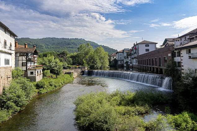 Visita desde el puente de Txokoto