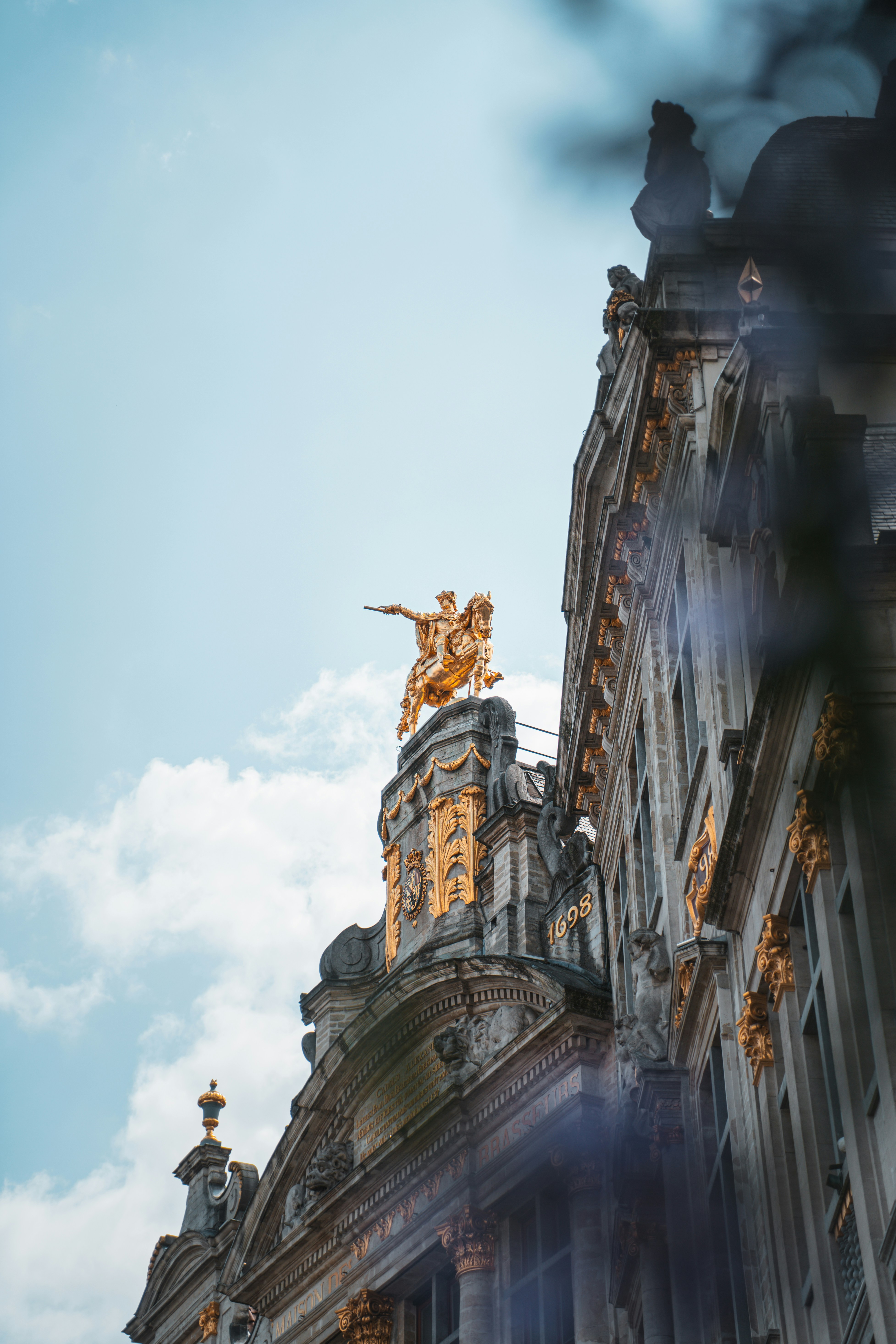 Photo by cedricraddoux