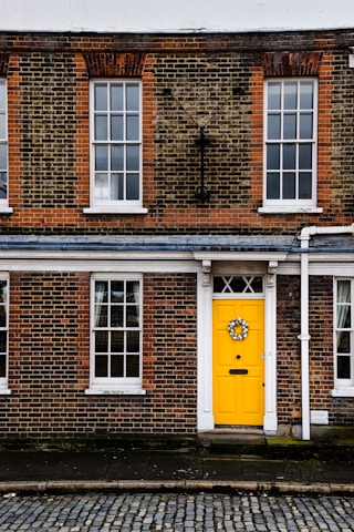 A welcoming image of a house ready for sale.