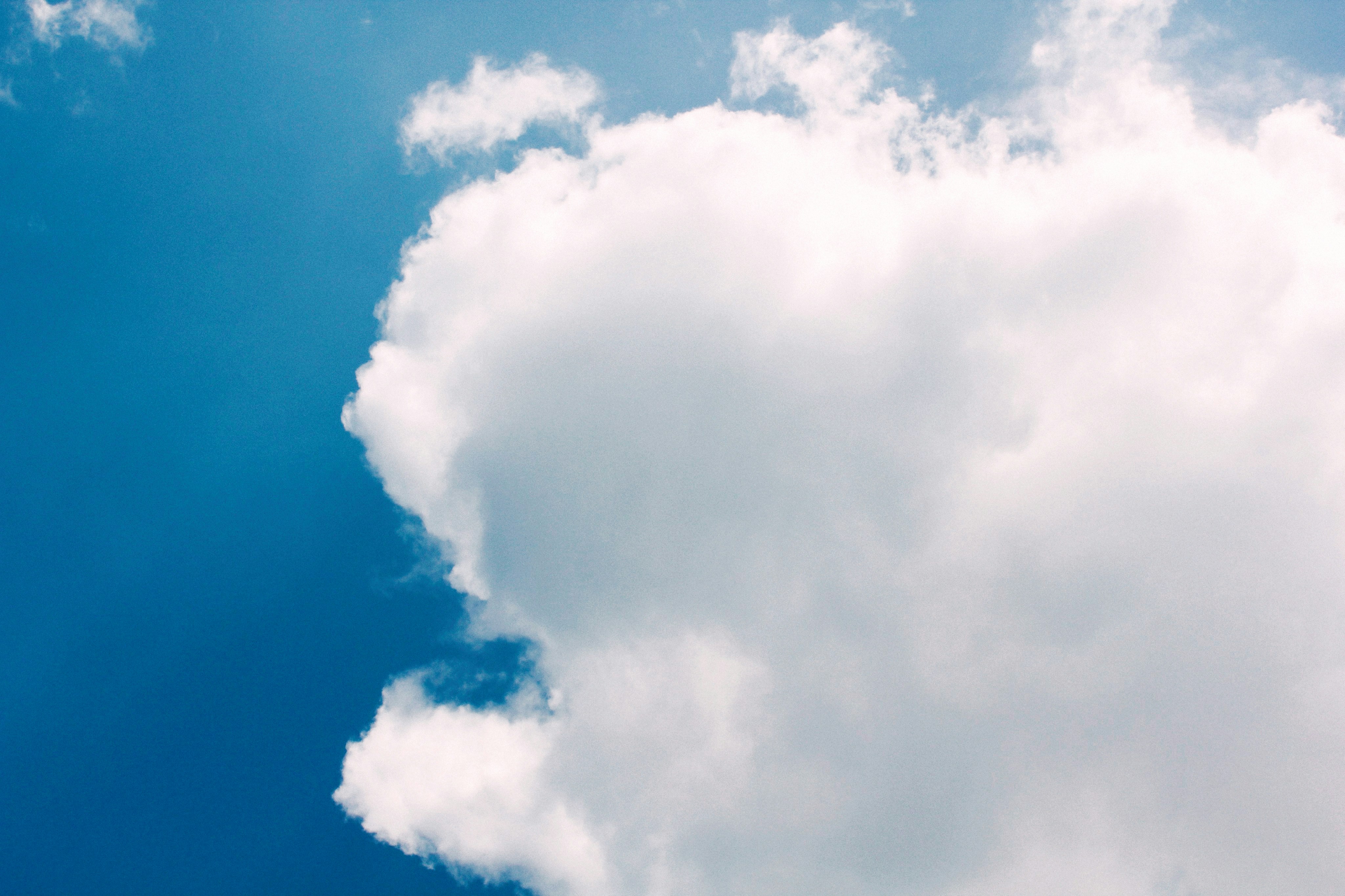 Cloud cost optimization challenges and environmental impact