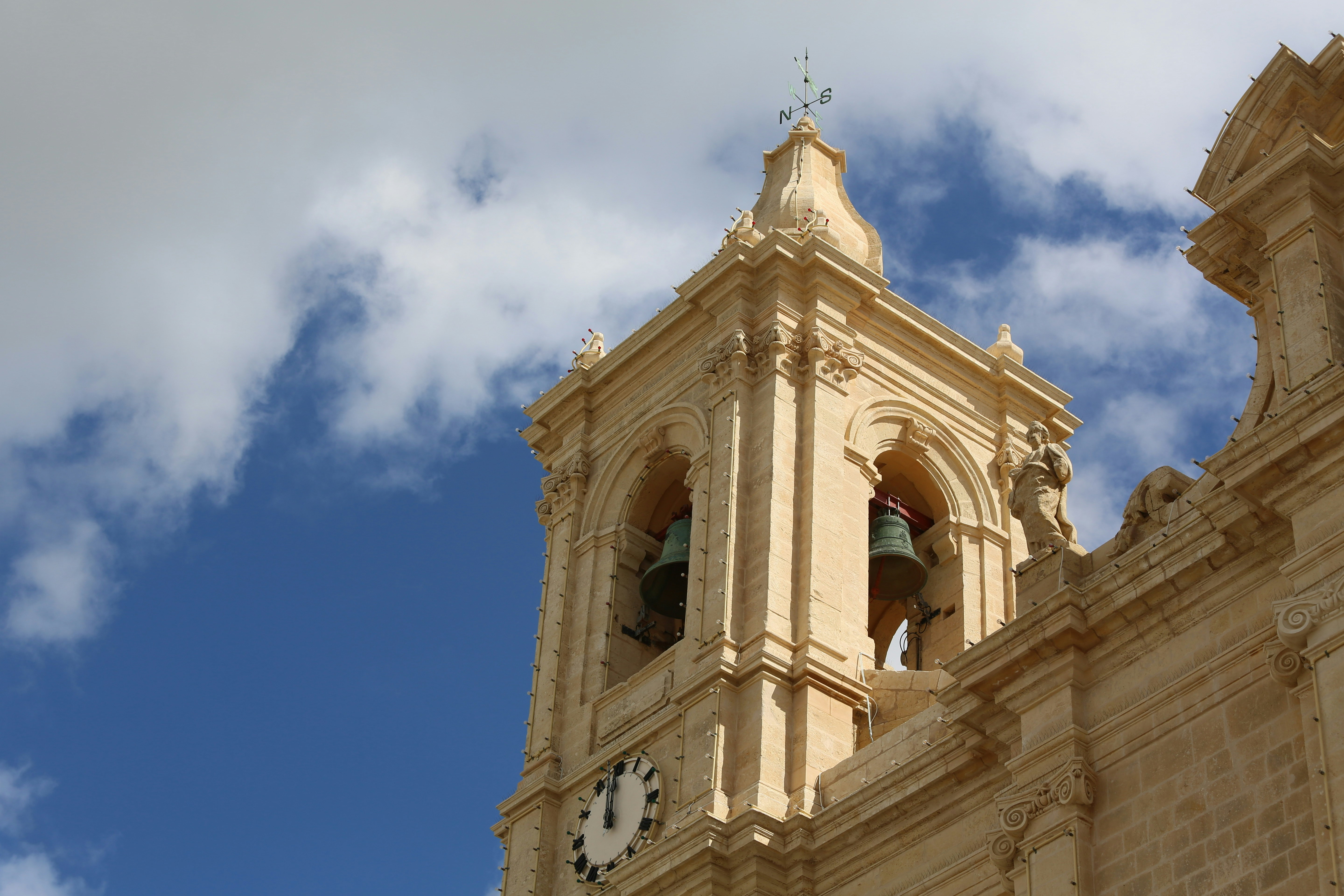 Photo by angelokarabo053