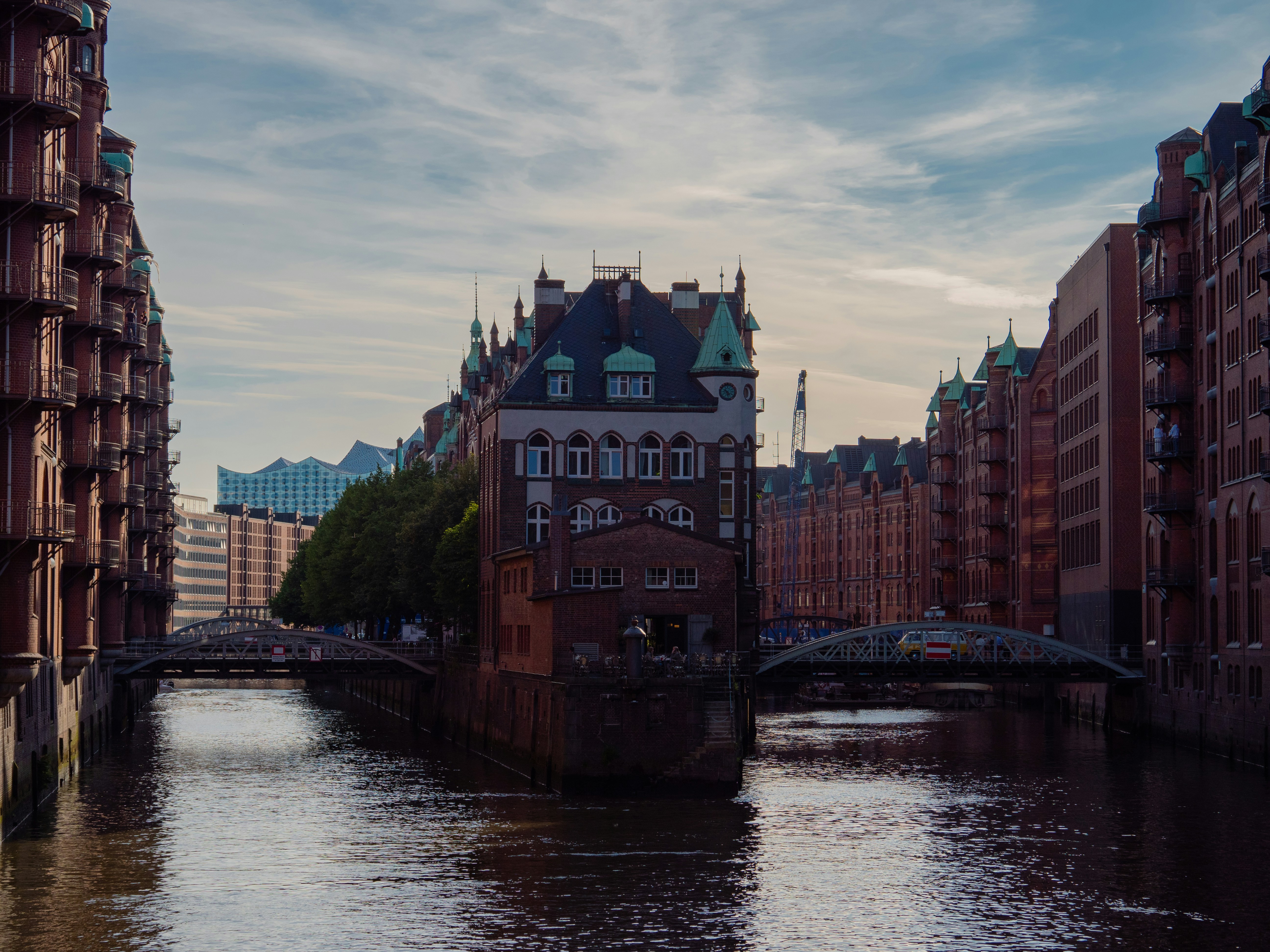 Photo by poli_graphy