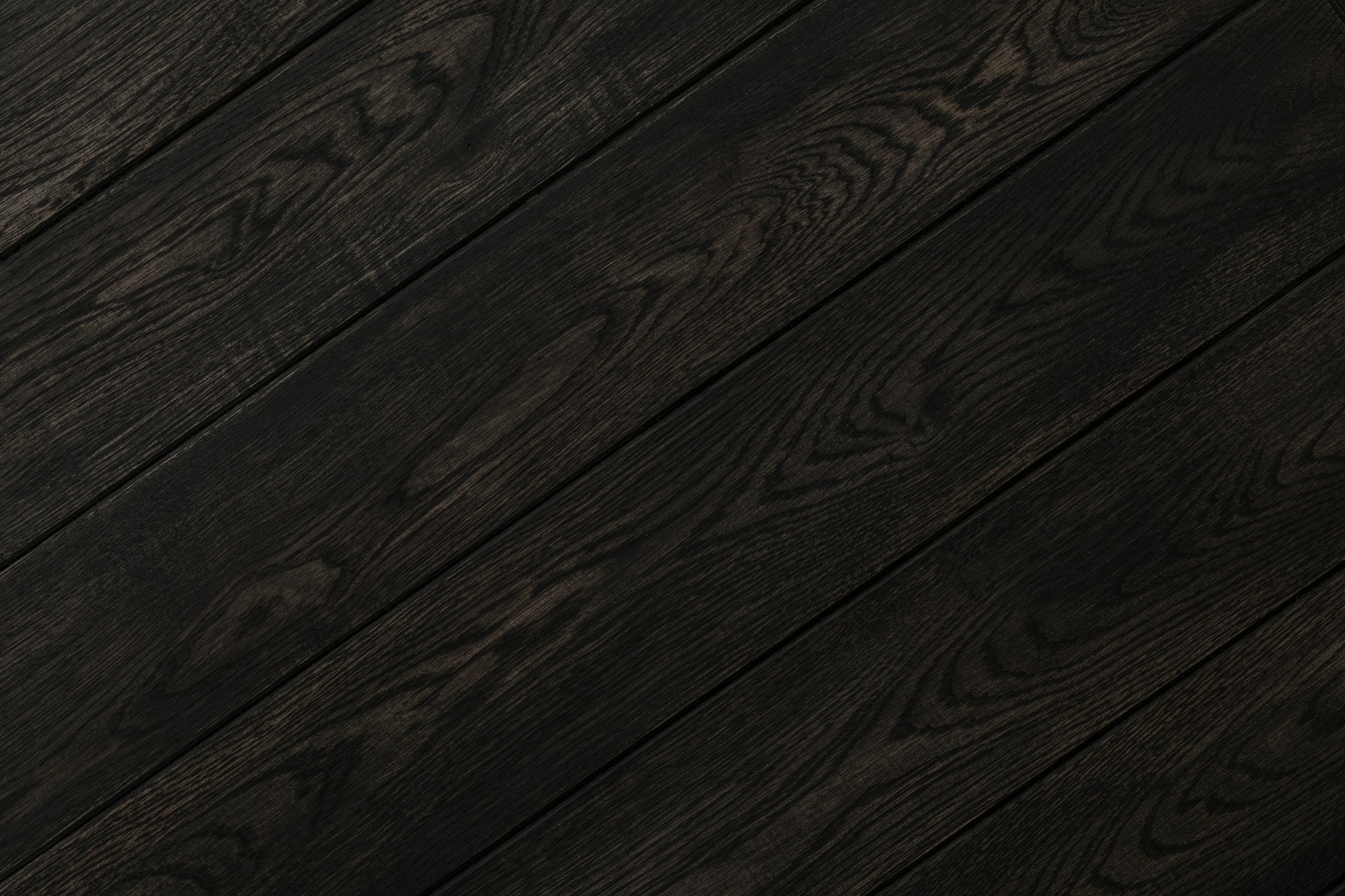 gray computer monitor