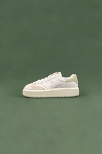 Lizzaz Leather Sneakers