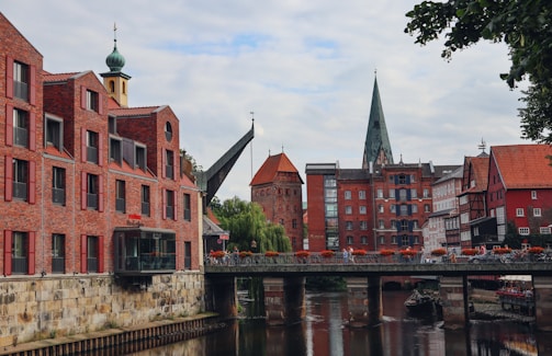 An artistic representation of Bristol's architecture.