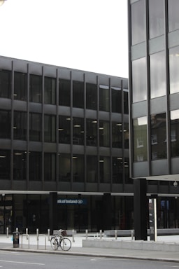 Photo of the bi-effe srl office building exterior in Peschiera Borromeo.