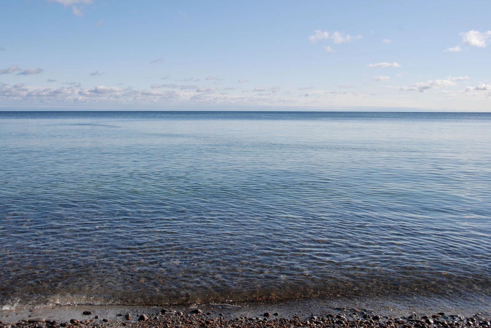 Water and rocky shoreline at Presqu'ile Provincial Park