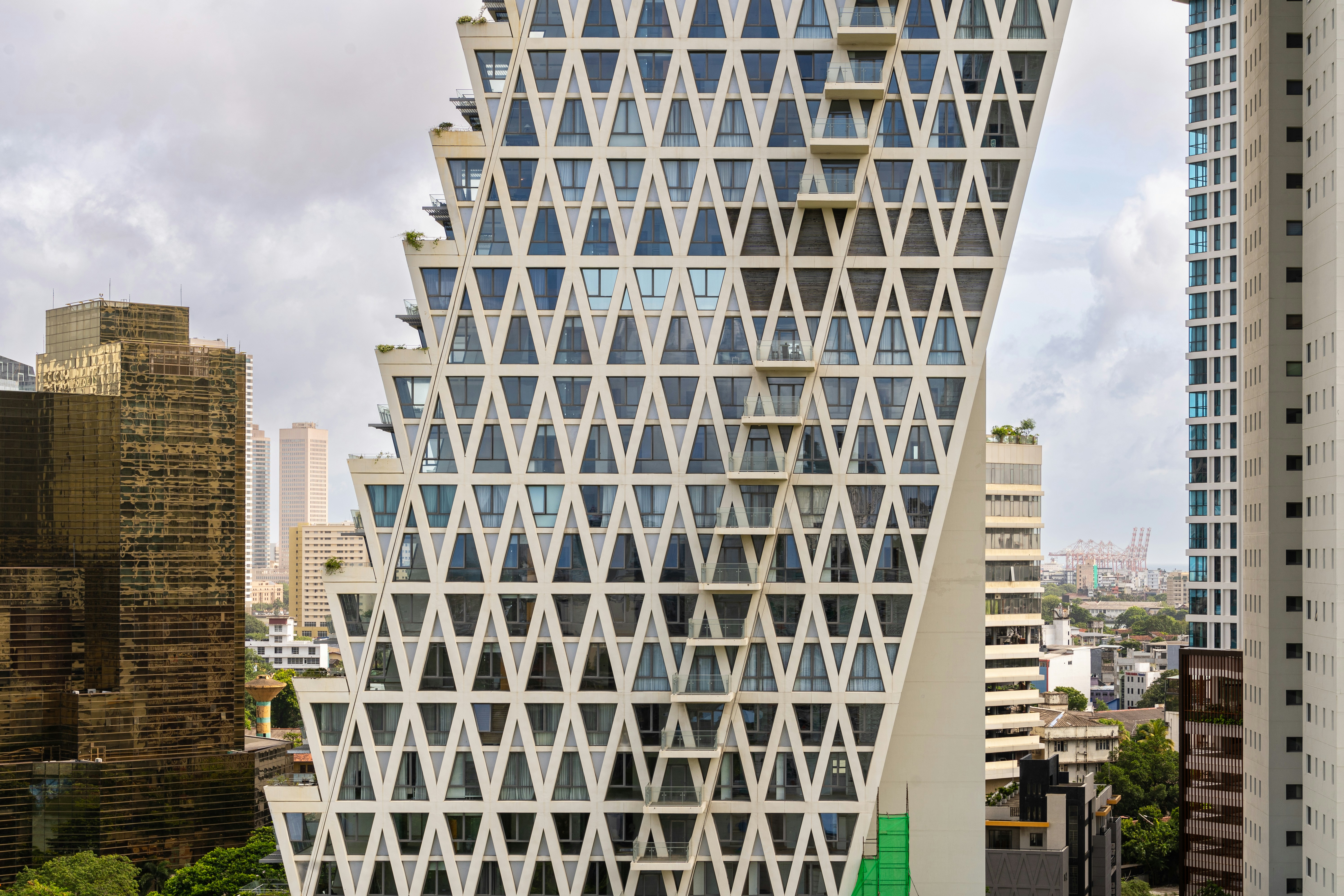 Altair Building Colombo