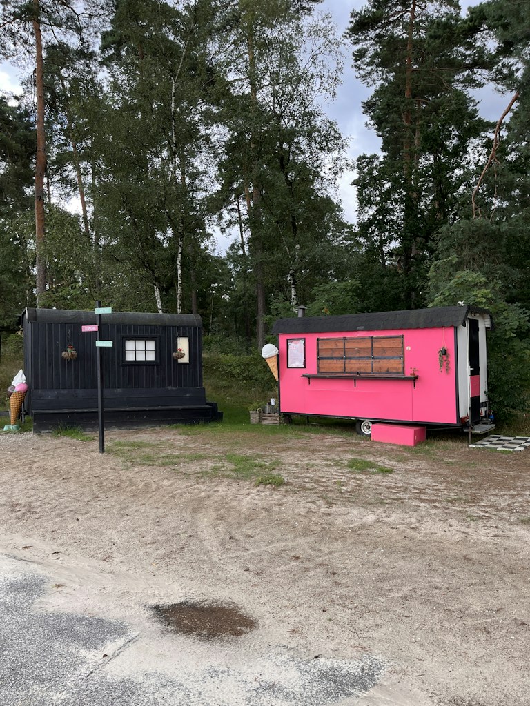 Single-Axle Utility Trailer