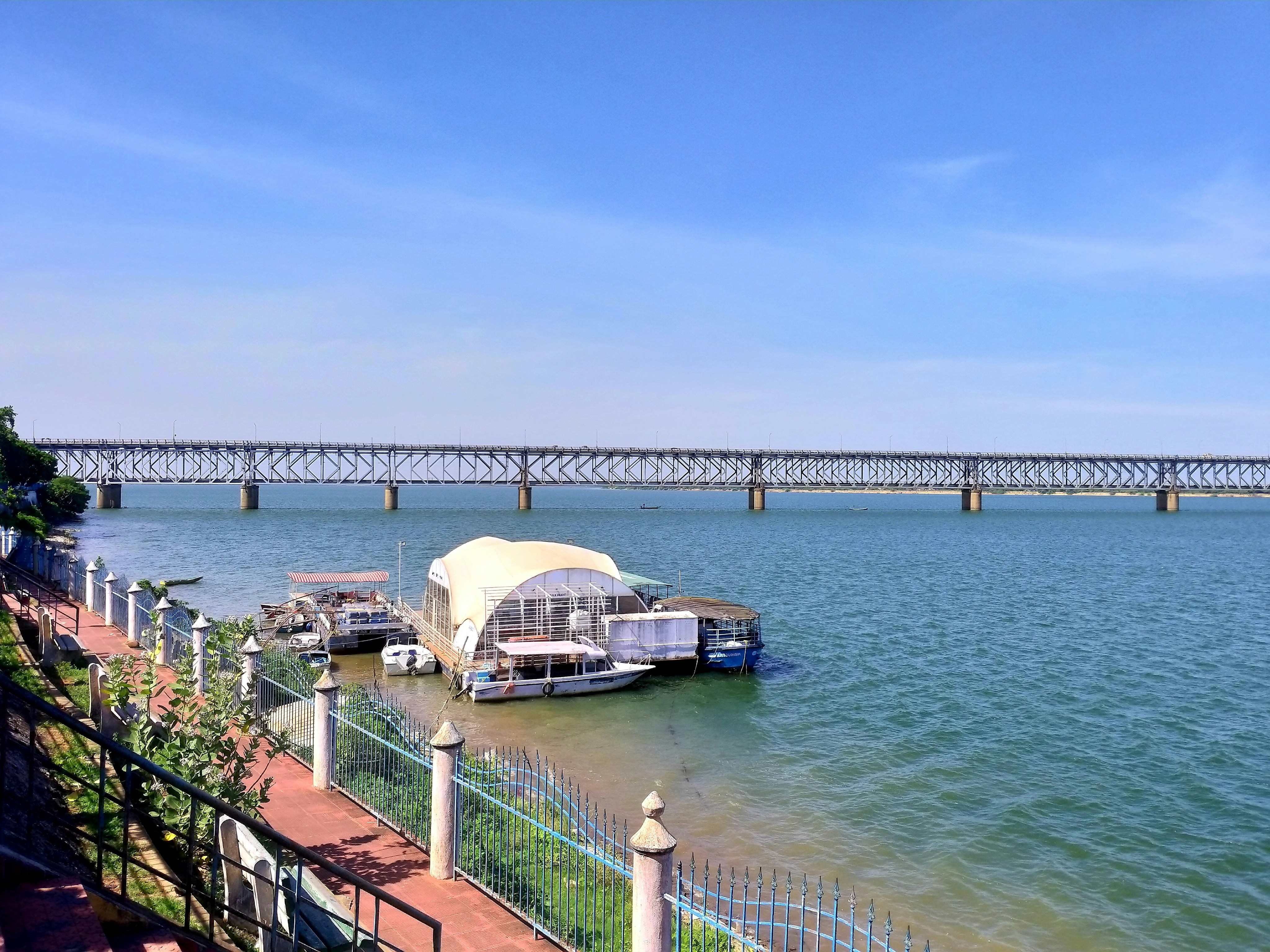 a boat that is sitting in the water