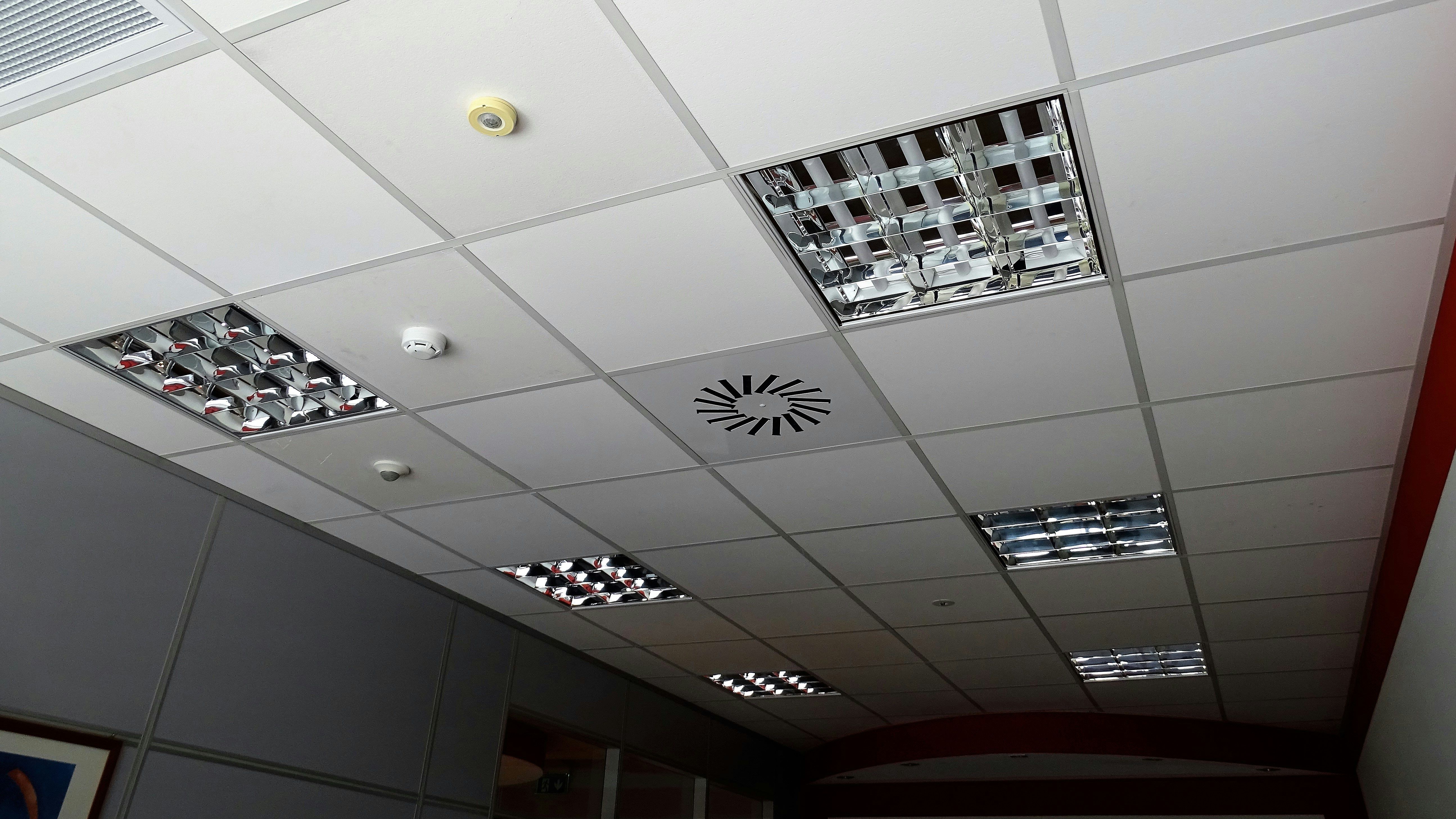 تركيب جميع أنواع الاسقف المستعارة جبس بورد