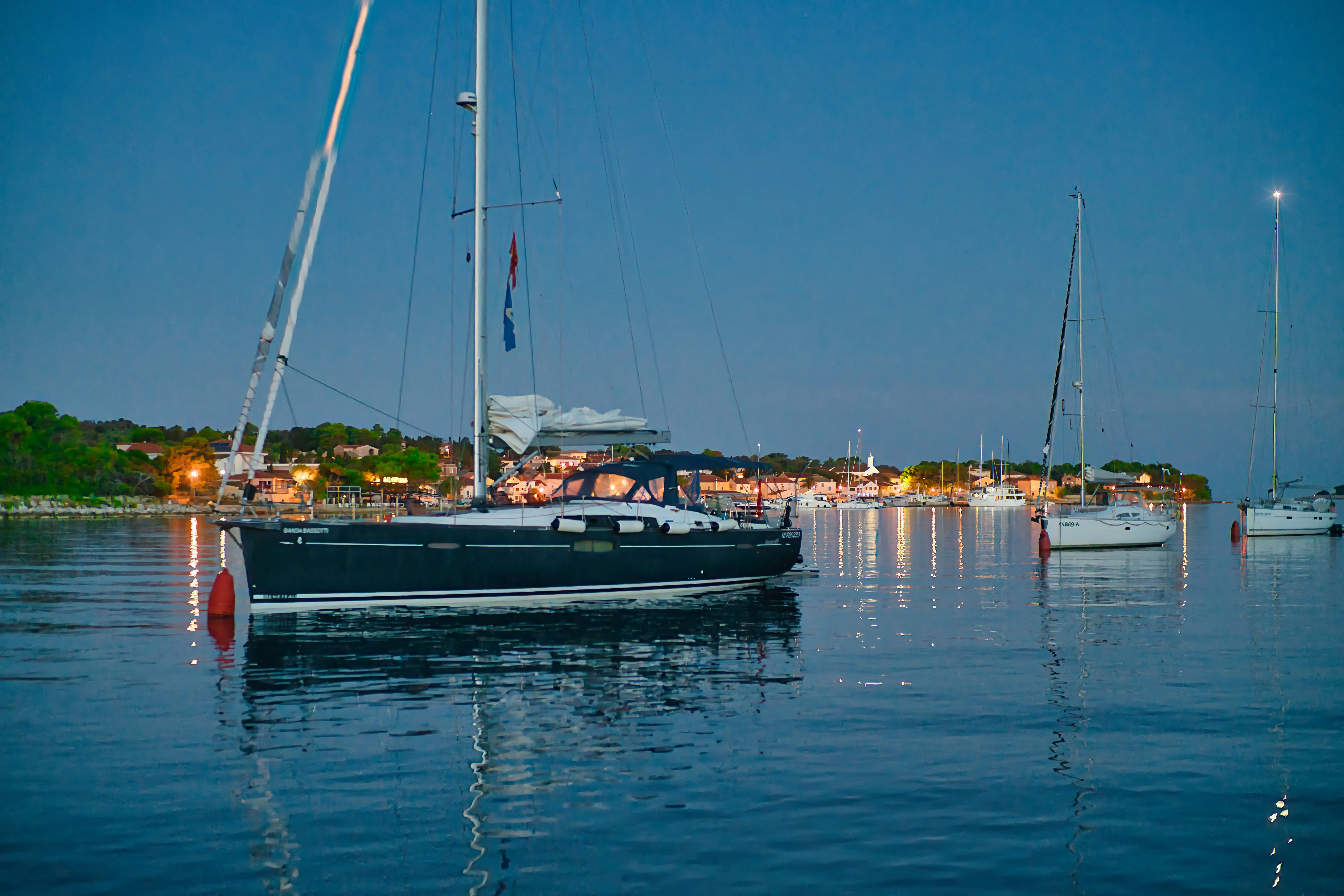 Photo by sebastian_frhlich