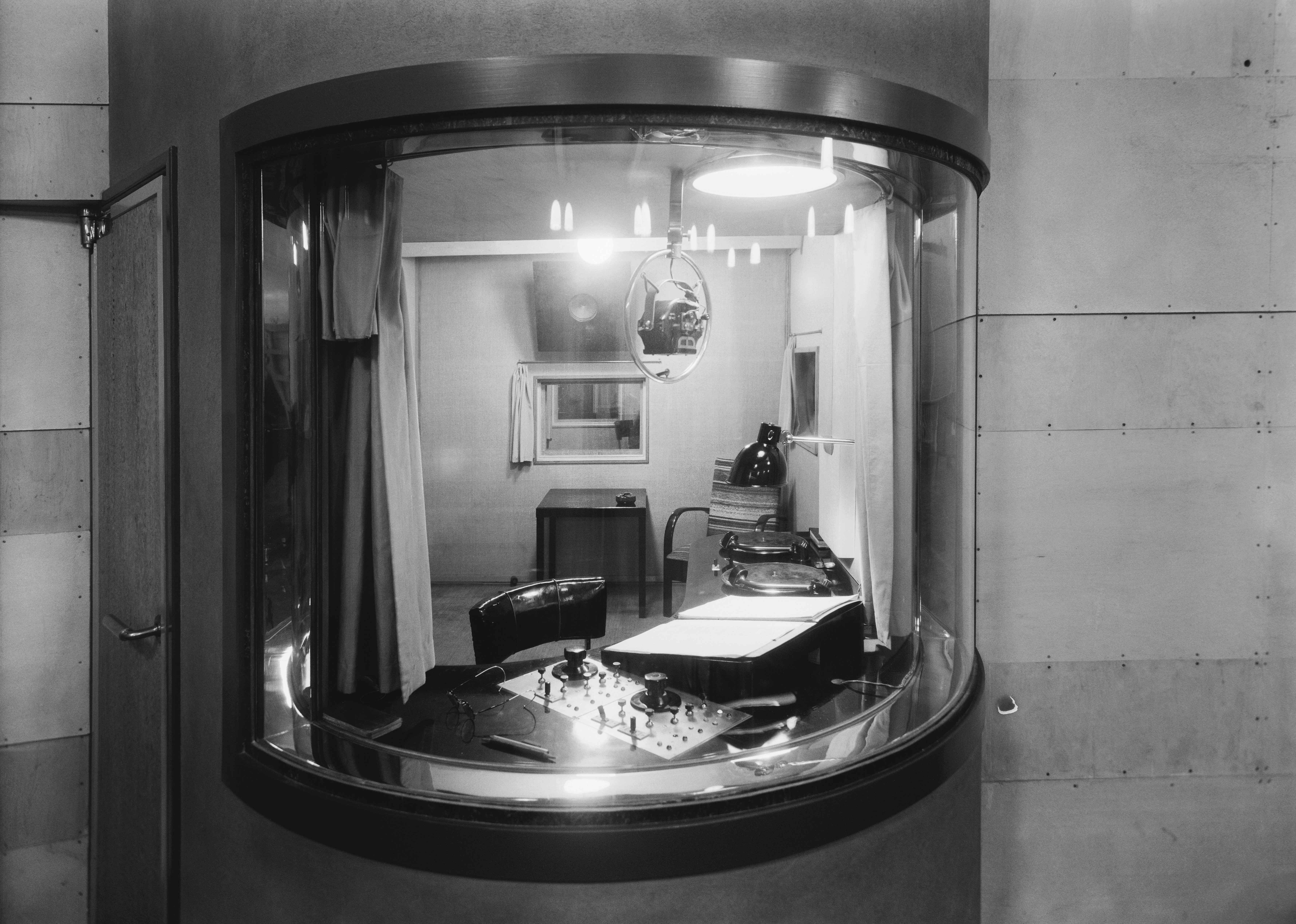 Photo by ylearchives