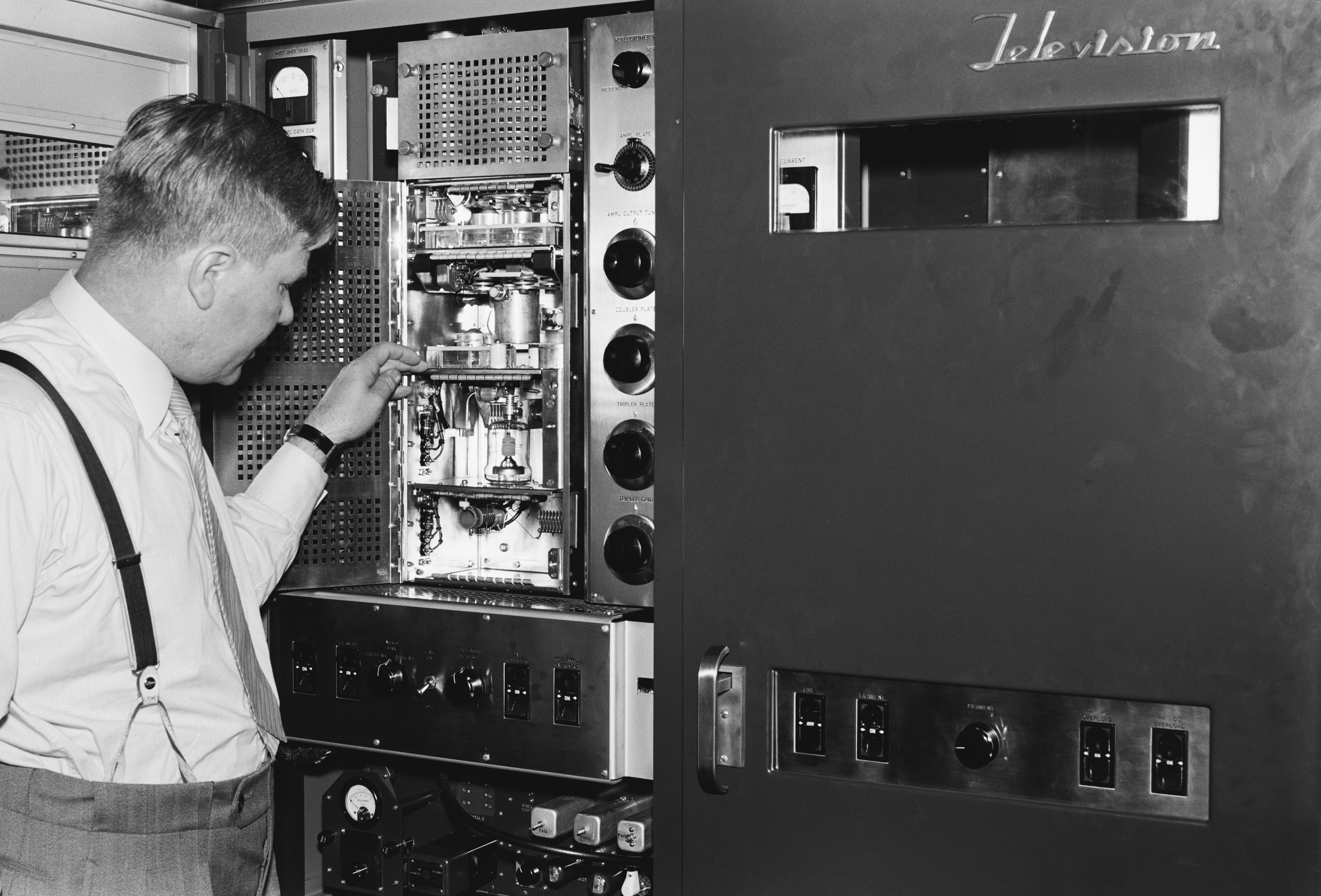 Photo by ylearchives