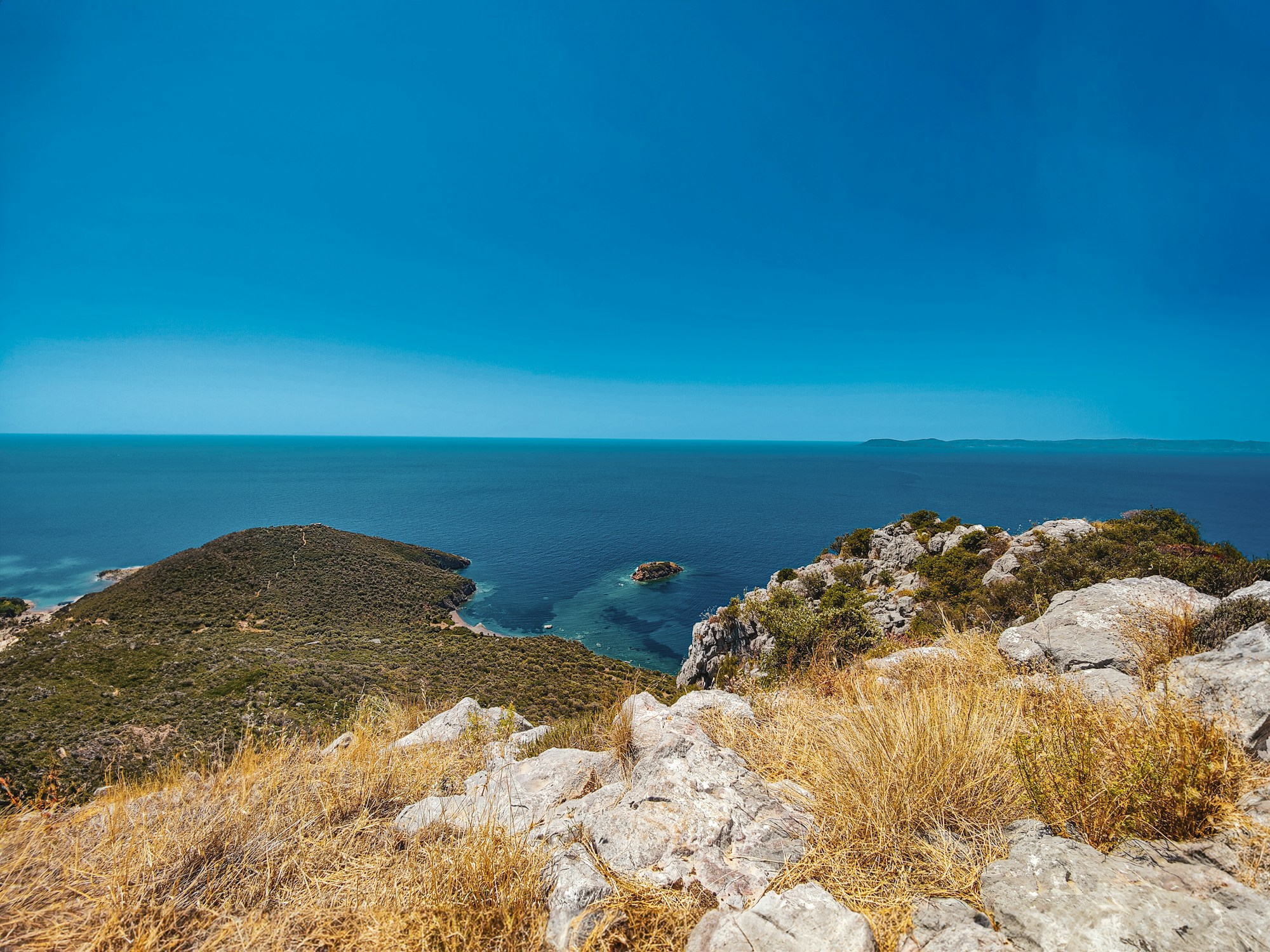 Explore Toroni: History, Traditions, and Festivals Guide