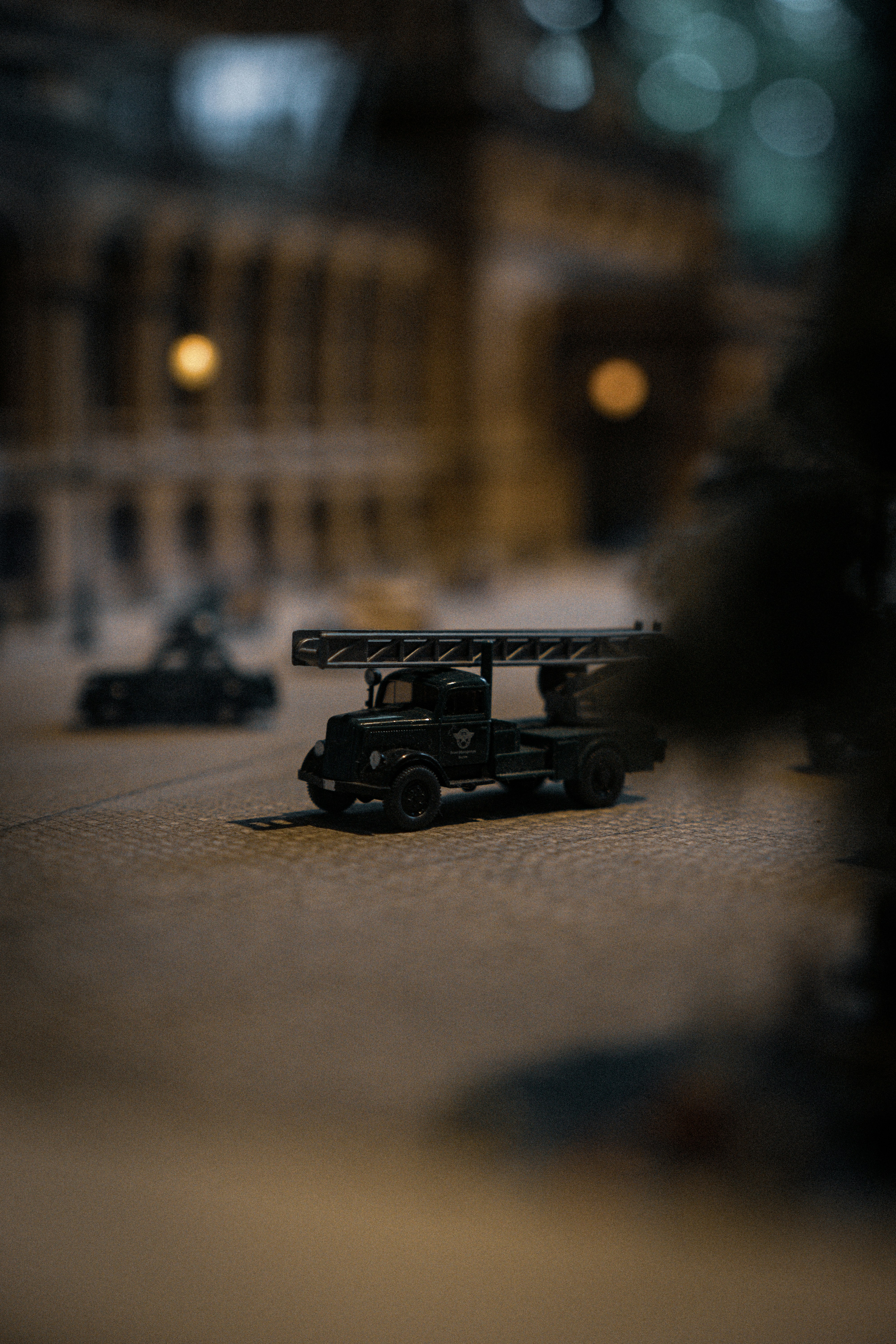 Miniature Car Pictures | Download Free Images on Unsplash, image size:3000x4500