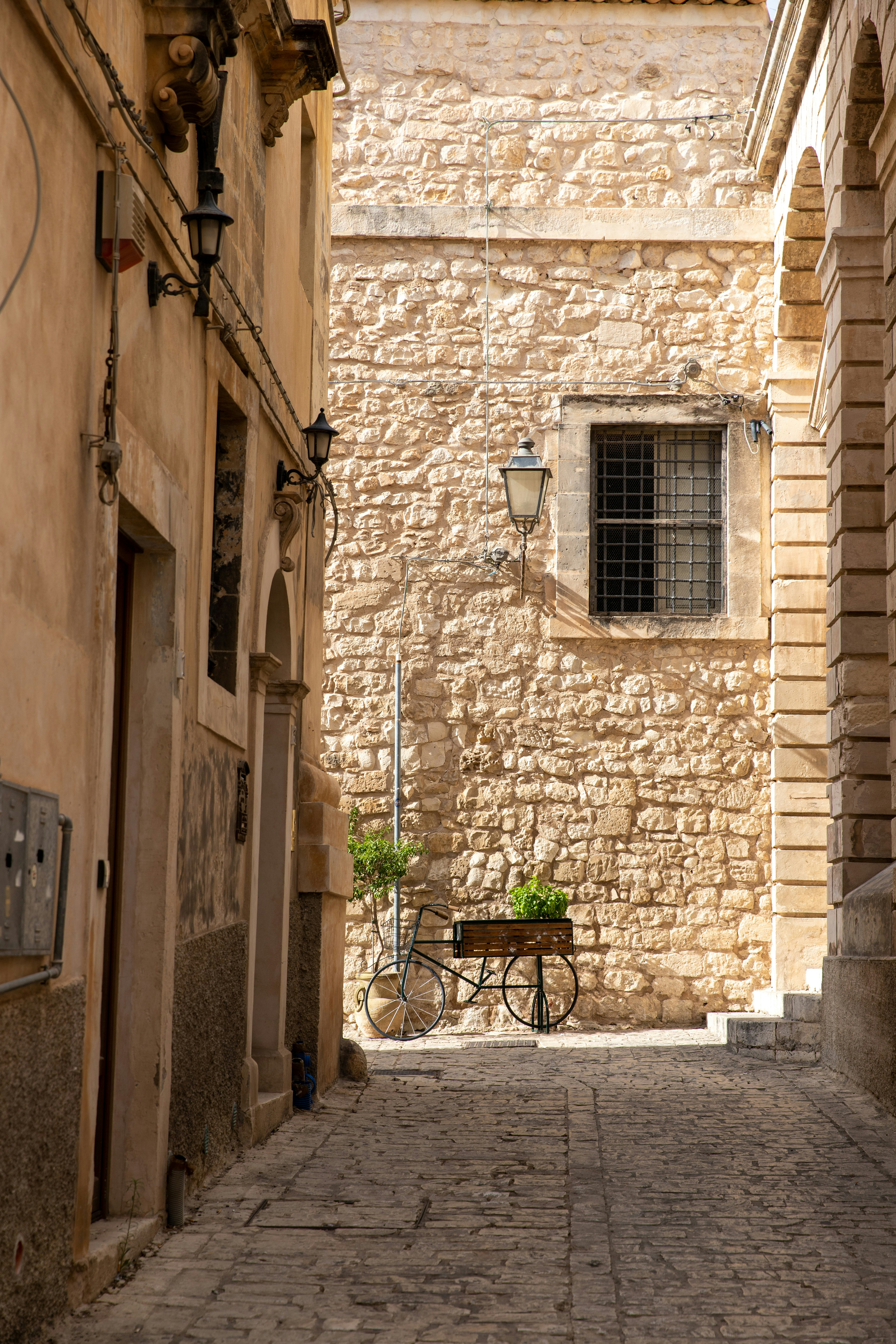 Photo by sashasmelova