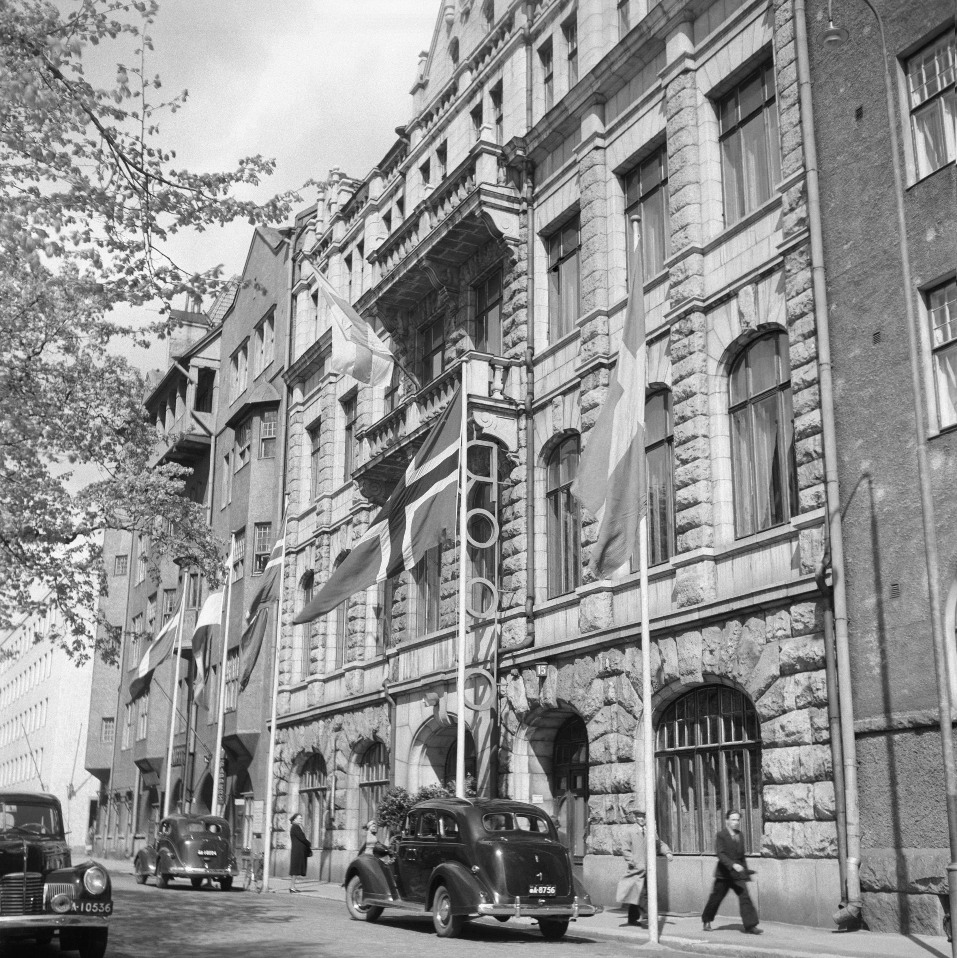 Photo by ylearchives