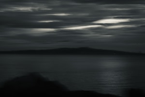 Where the Horizon Rests