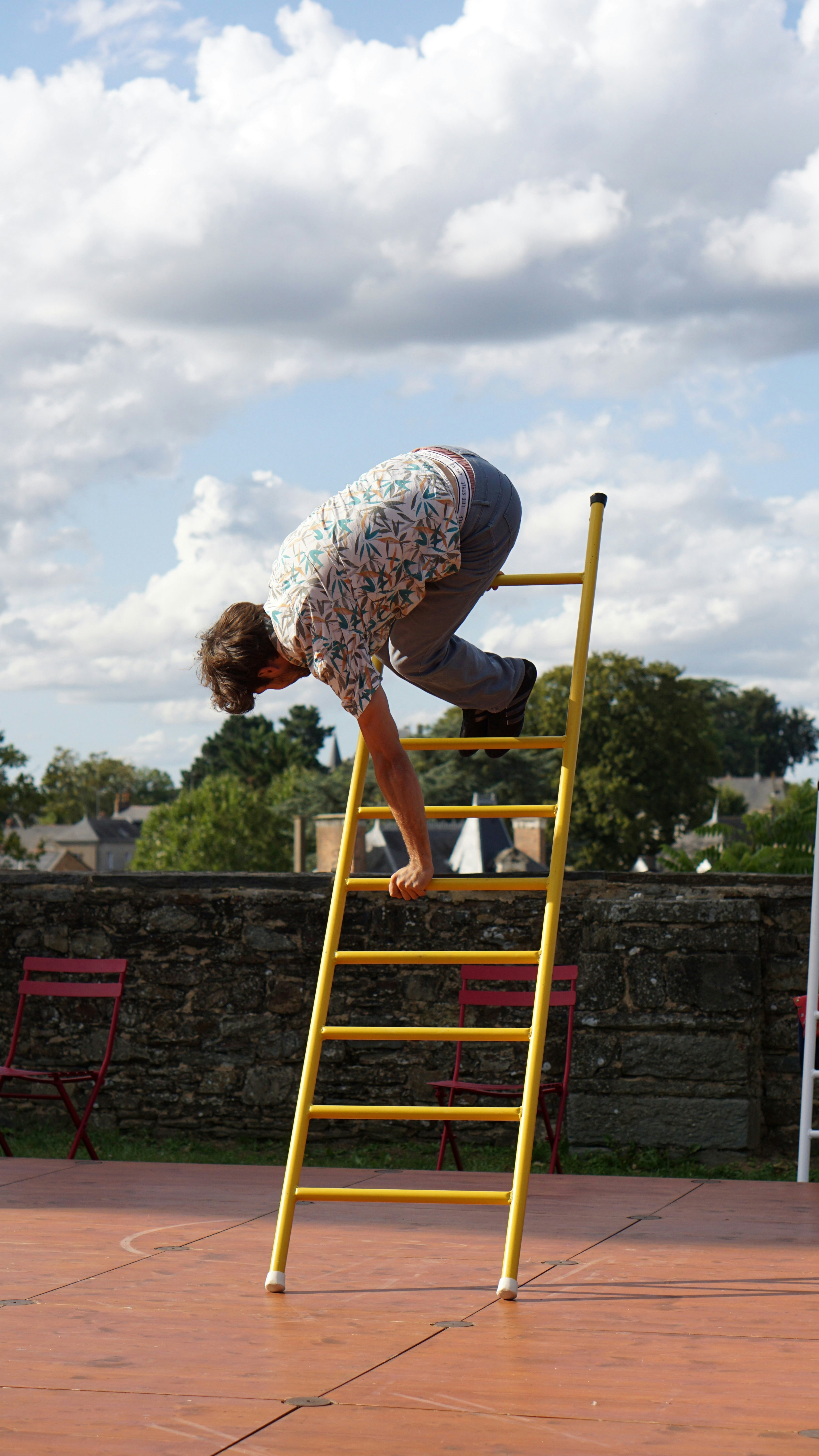 Rung by Rung: My First Gutter-Cleaning Ladder Adventure