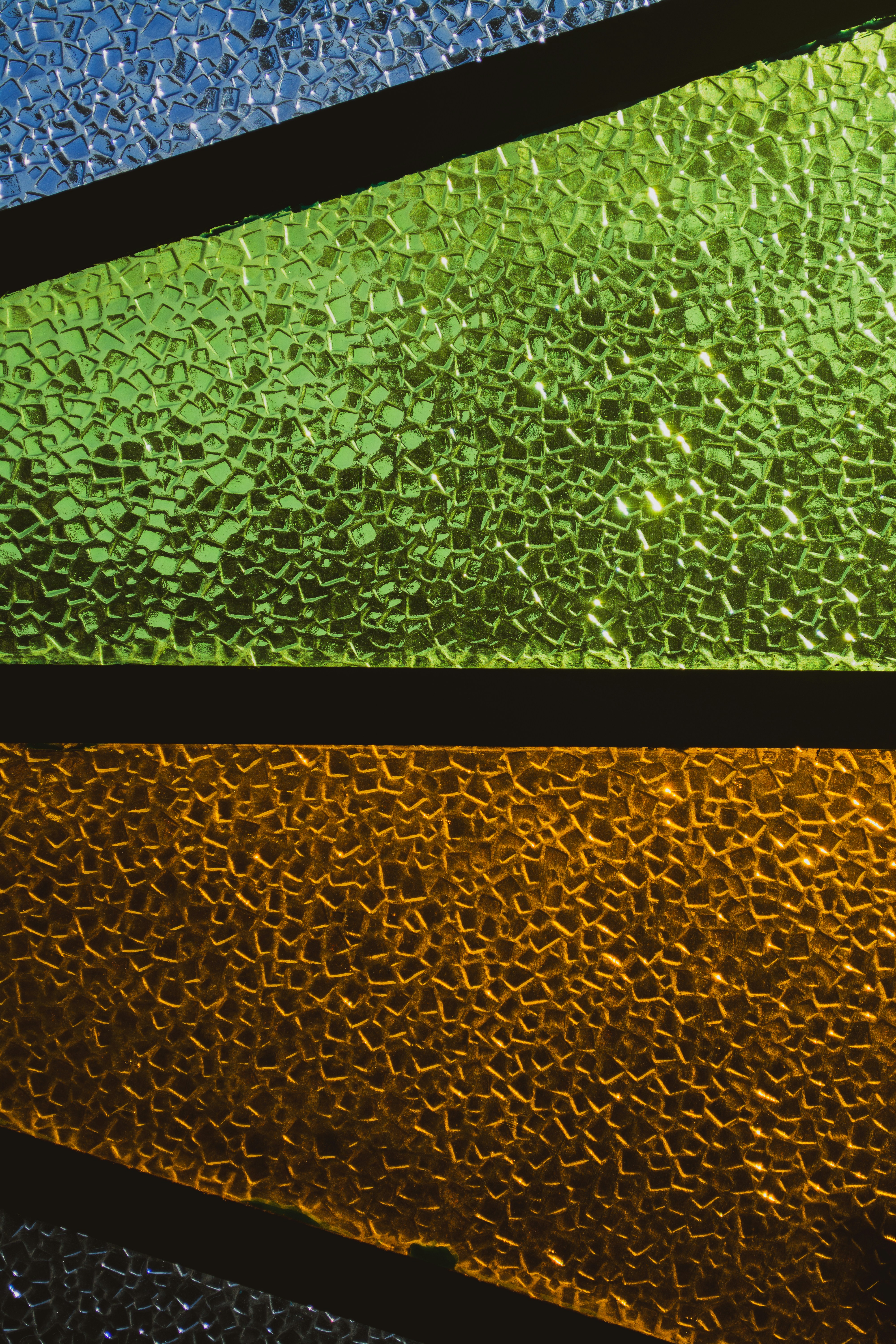 A close up of a stained glass window photo – Free Brasil Image on Unsplash
