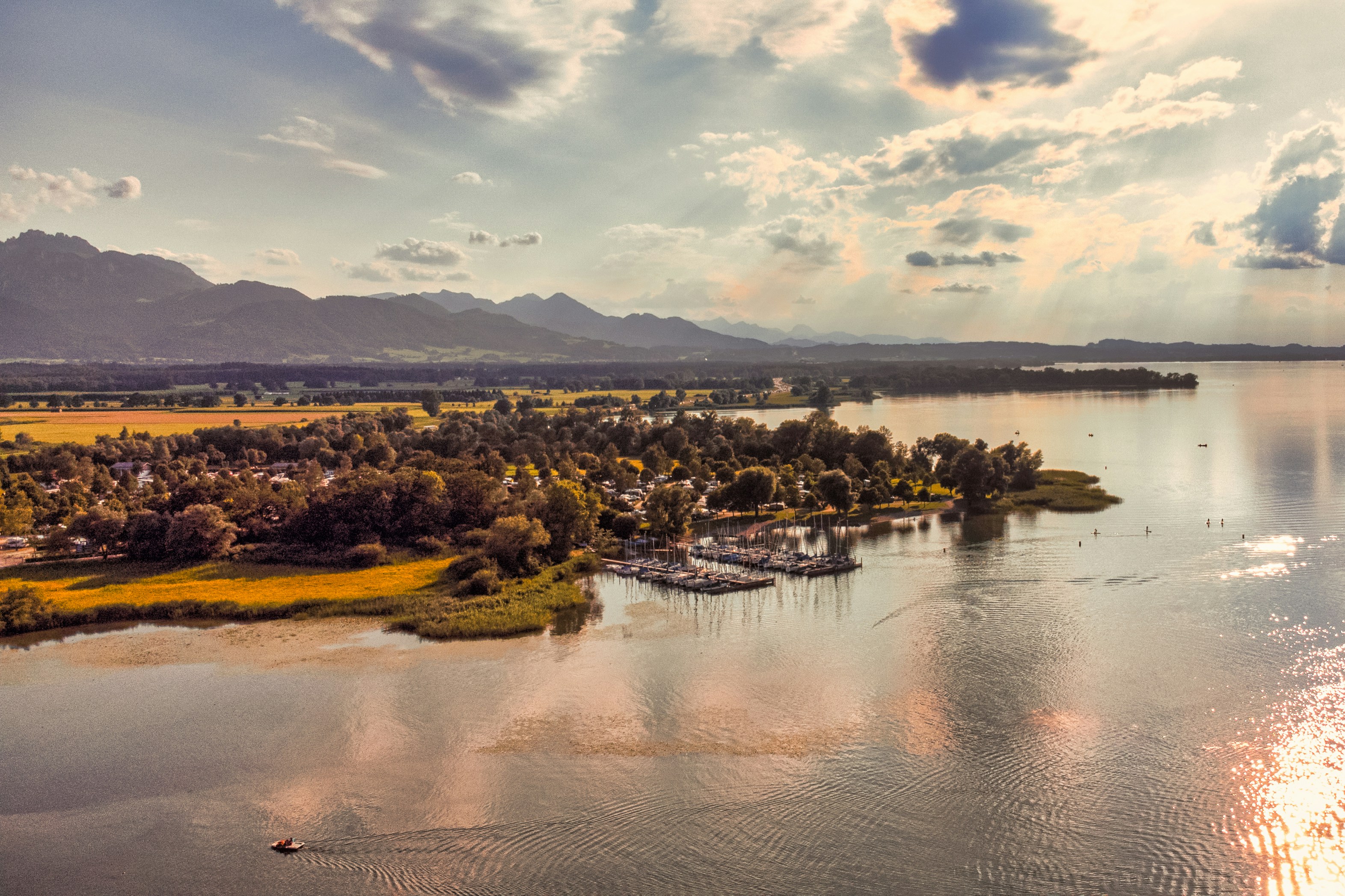 Photo by masoodaslami