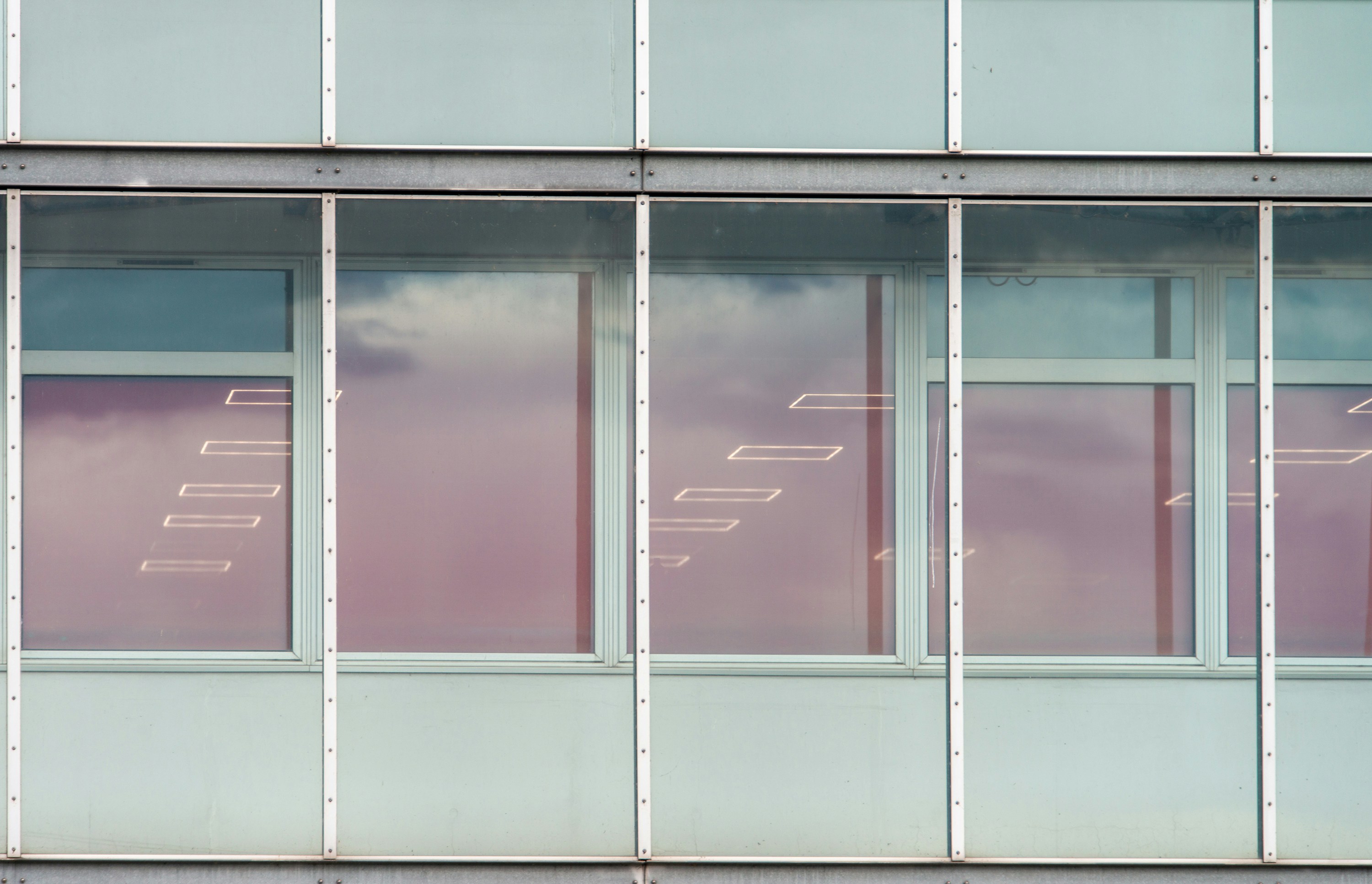 a large building with a bunch of windows on it