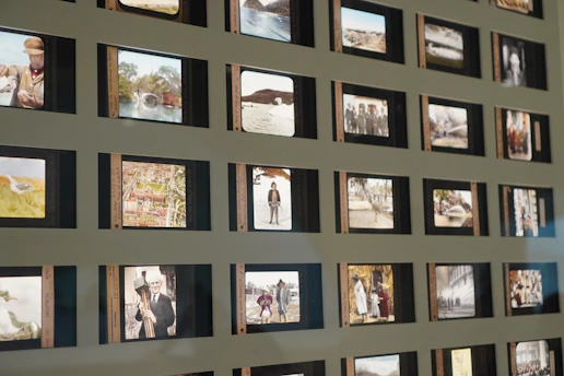 An engaging animated slider displaying photos and dates of upcoming alumni reunions.