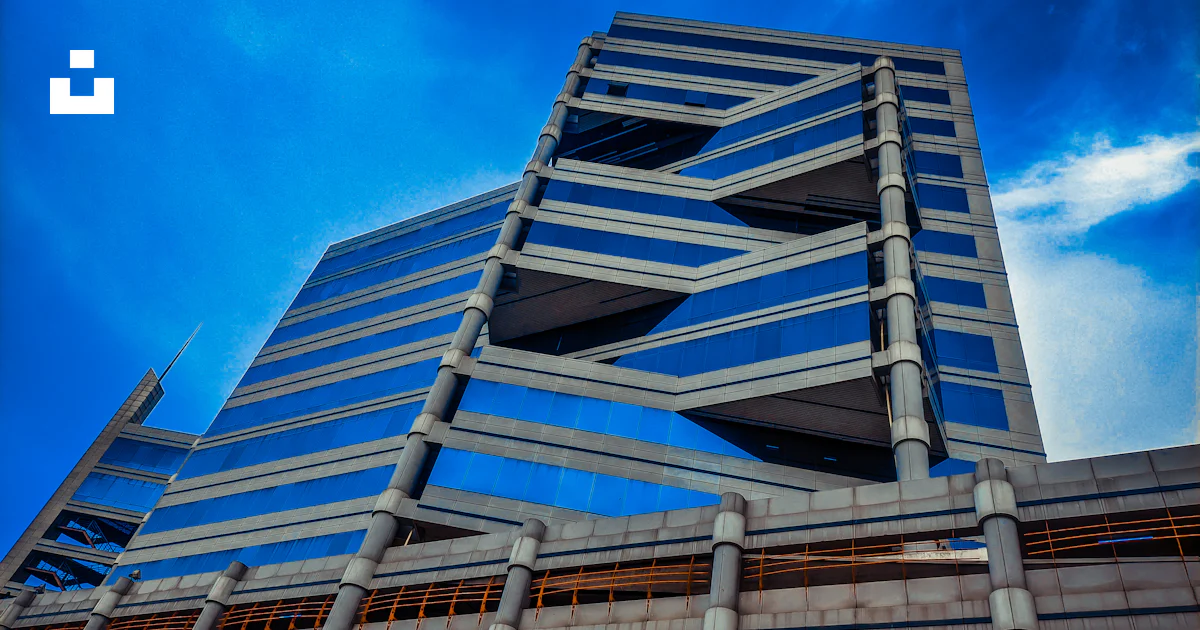 A very tall building with a lot of windows photo – Free Zimbabwe Image ...