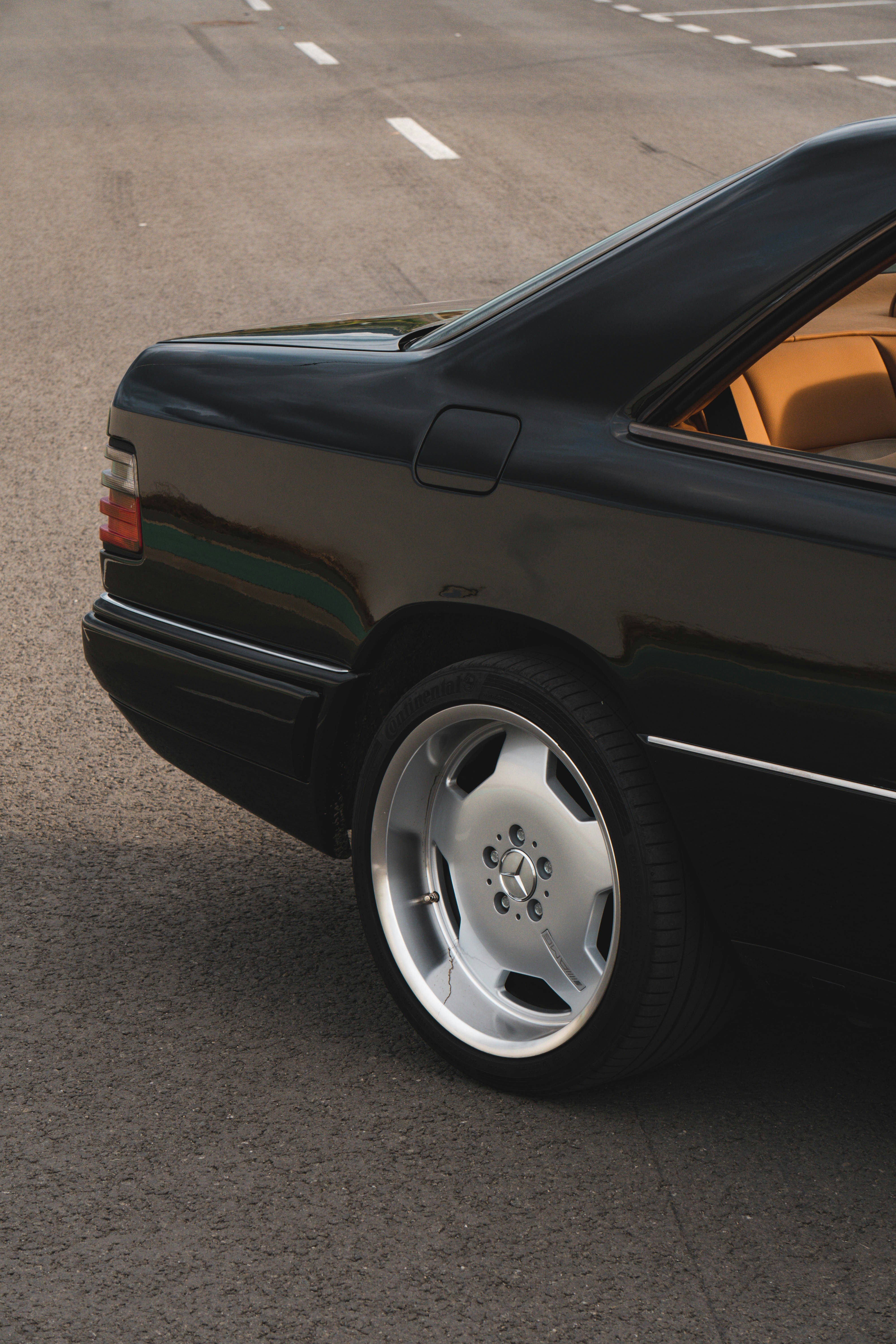 Photo by anamariacalugar